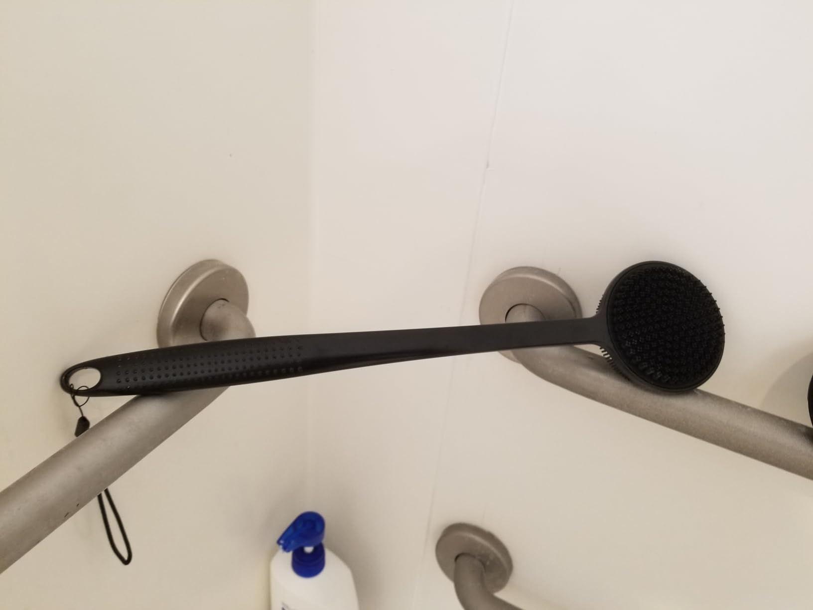 Silicone Back Scrubber for Shower, 17in Lengthen Long Handle Body Brush, Double Sided Shower Brush for Shower Exfoliating and Massage Can Produce Rich Foam, Long Handle Back Scrubber for Men customer photo 2