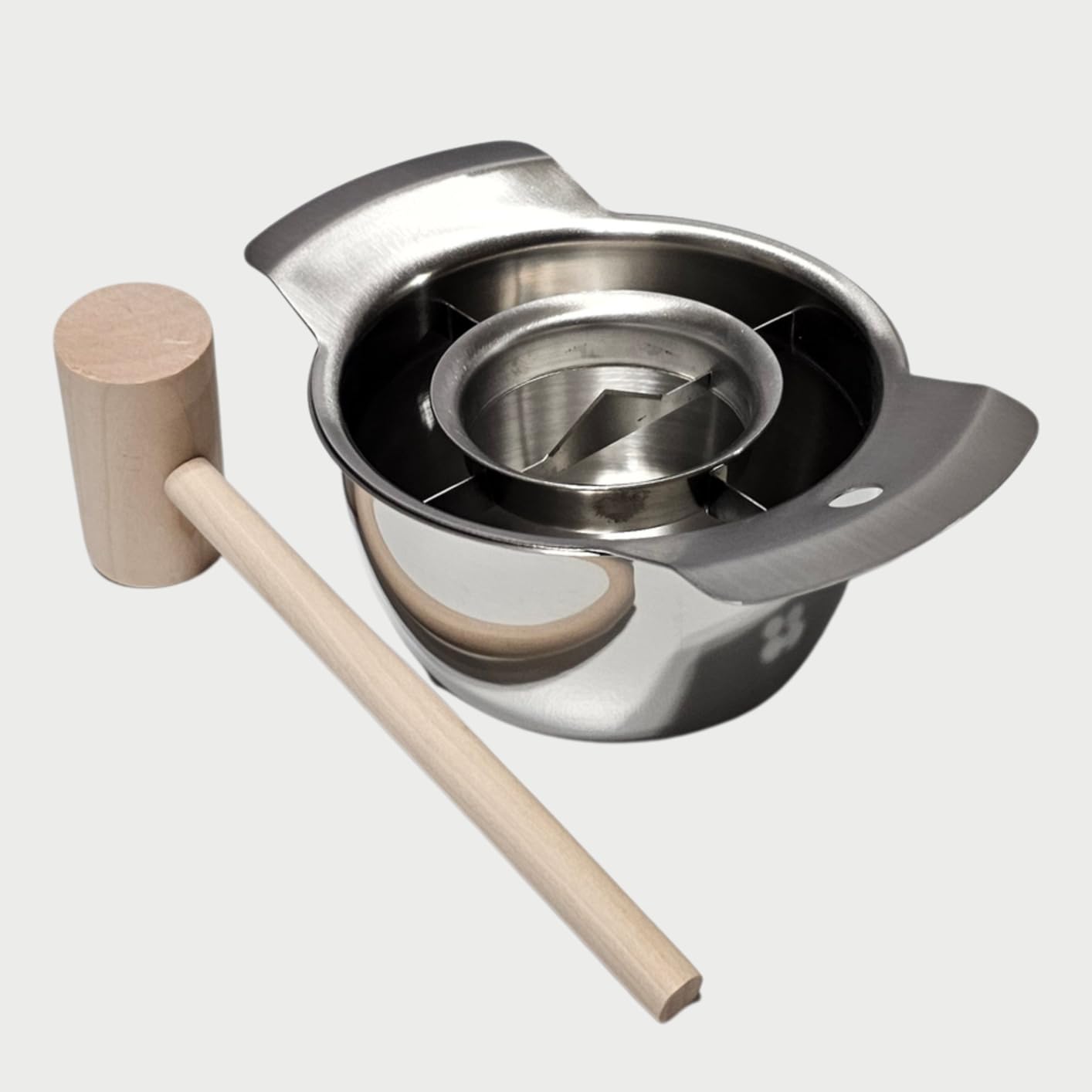 Pomegranate Peeling Tool 304 Stainless Steel Pomegranate Peeler High Efficiency Pomegranate Deseeder Anti-Slip Pomegranate Aril Removal Tool Set with Bowl and Wooden Hammer for Home Kitchen Z customer photo 2