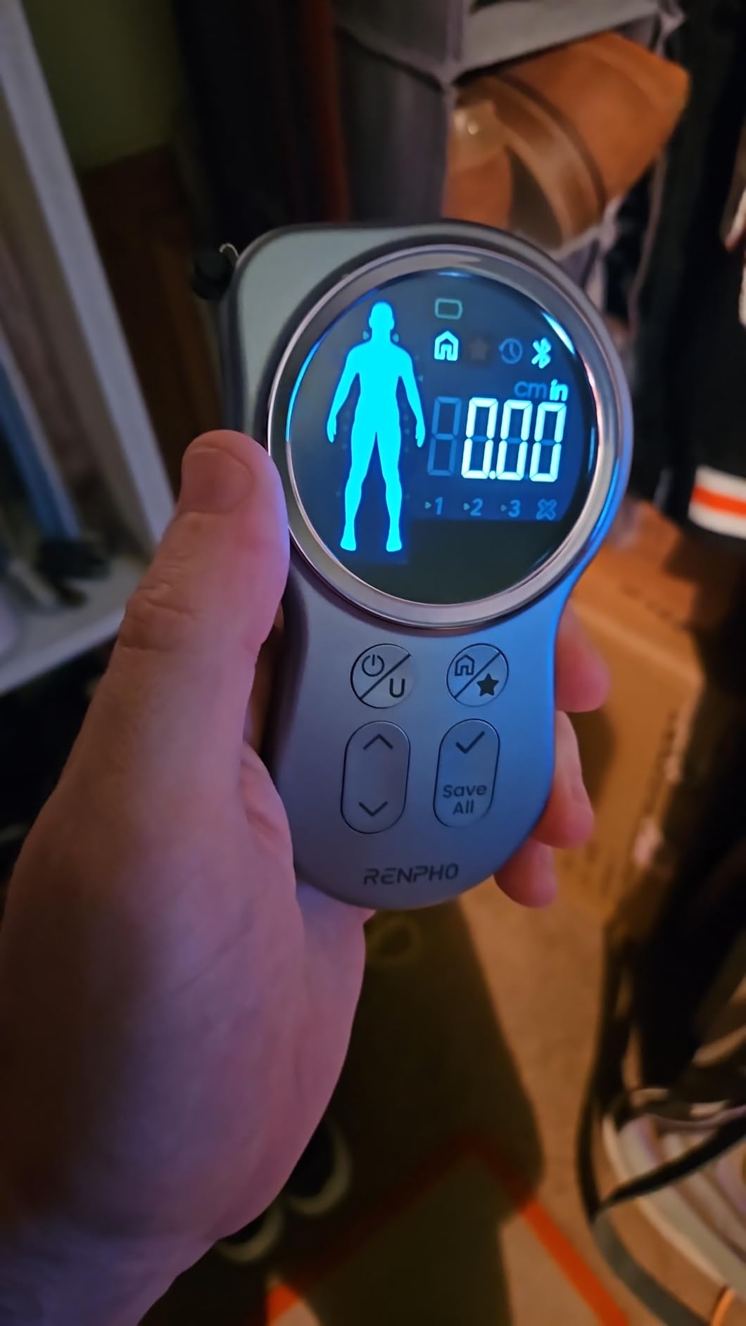 RENPHO Smart Tape Measure with Large Display, Bluetooth Body Measuring Tape with App for Weight Loss, Fitness Shape, Measure Circumference Length customer photo 1