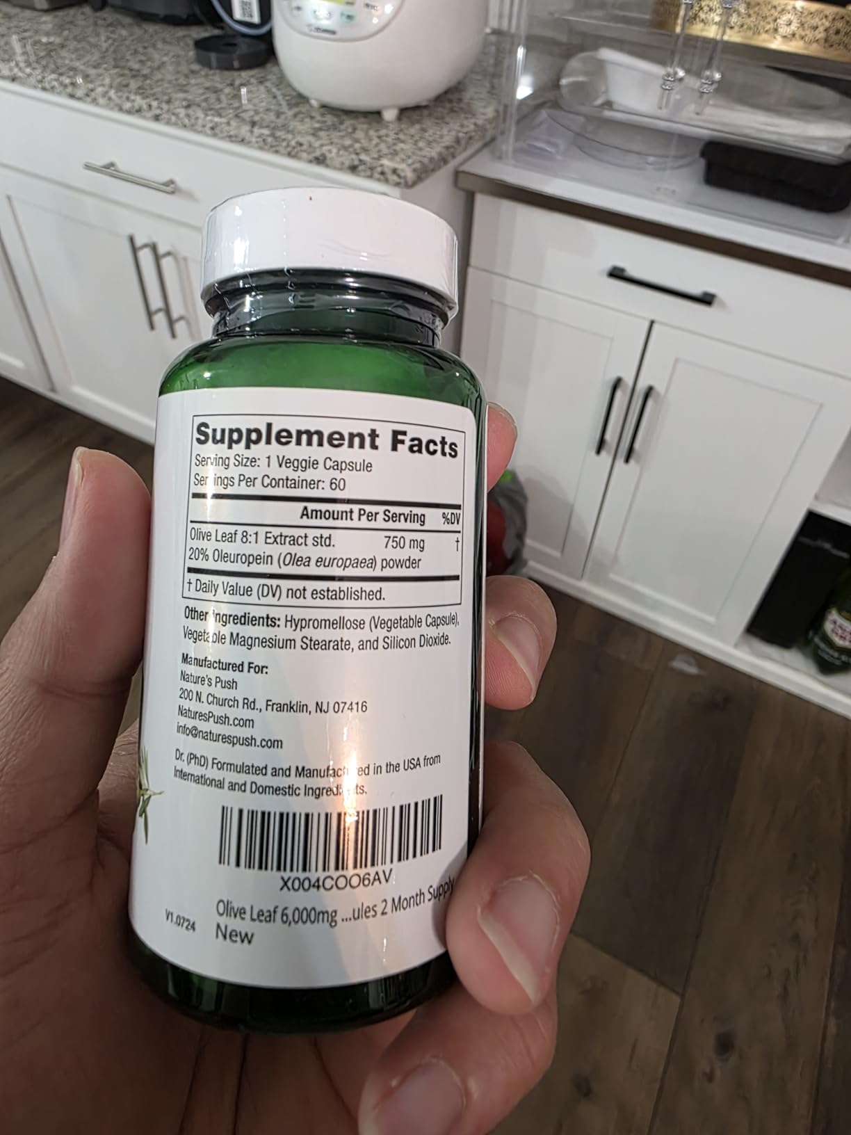 Super Potent 750mg Capsule with Olive Leaf 8:1 Extract 20% Oleuropein for Immune System, Skin, and Heart Health Support Vegan Non-GMO USA cGMP Gluten Free Antioxidants 60 Capsules 2 Month Supply customer photo 2