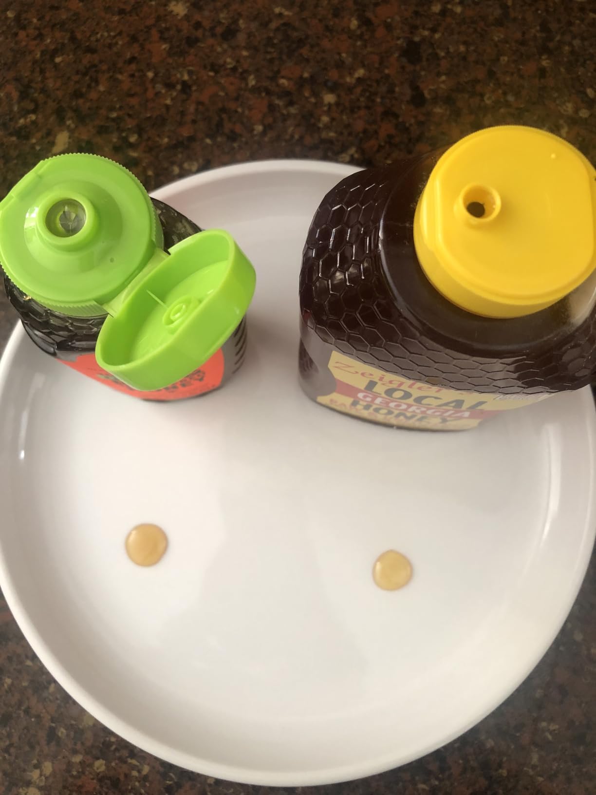 Zeigler's Florida Local Honey, 32 Oz - 100% Pure, Raw & Unfiltered Honey - All-Natural, Packed with Nutrients - Great with Tea, Yogurt, Cottage Cheese, Sandwiches, Smoothies customer photo 2