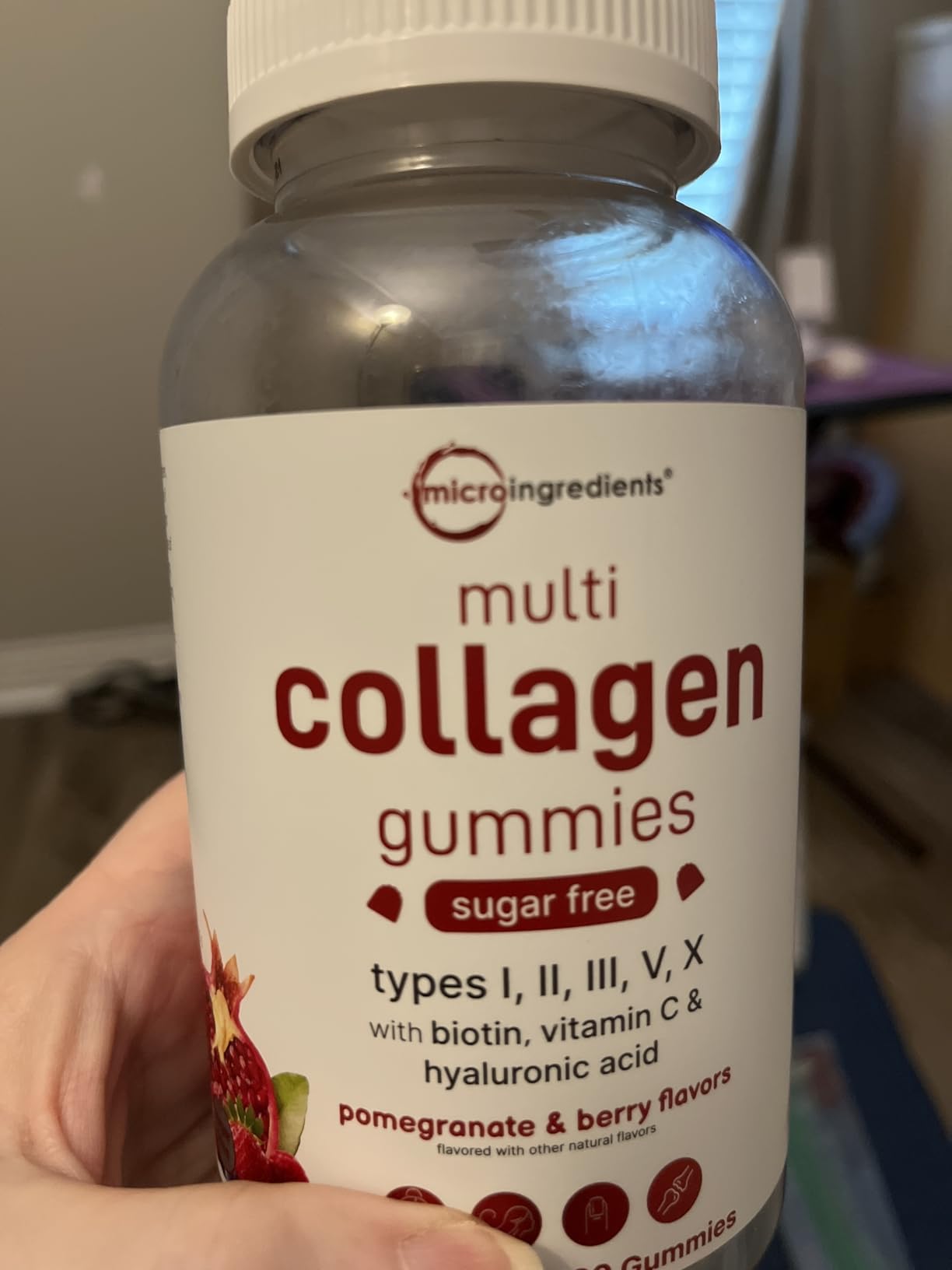 Micro Ingredients Multi Collagen Peptides, 120 Collagen Gummies | Type I,II,III,V,X Protein with Biotin, Hyaluronic Acid, & Vitamin C Complex | Pomegranate & Berry Flavored | Sugar Free, Non-GMO customer photo 1