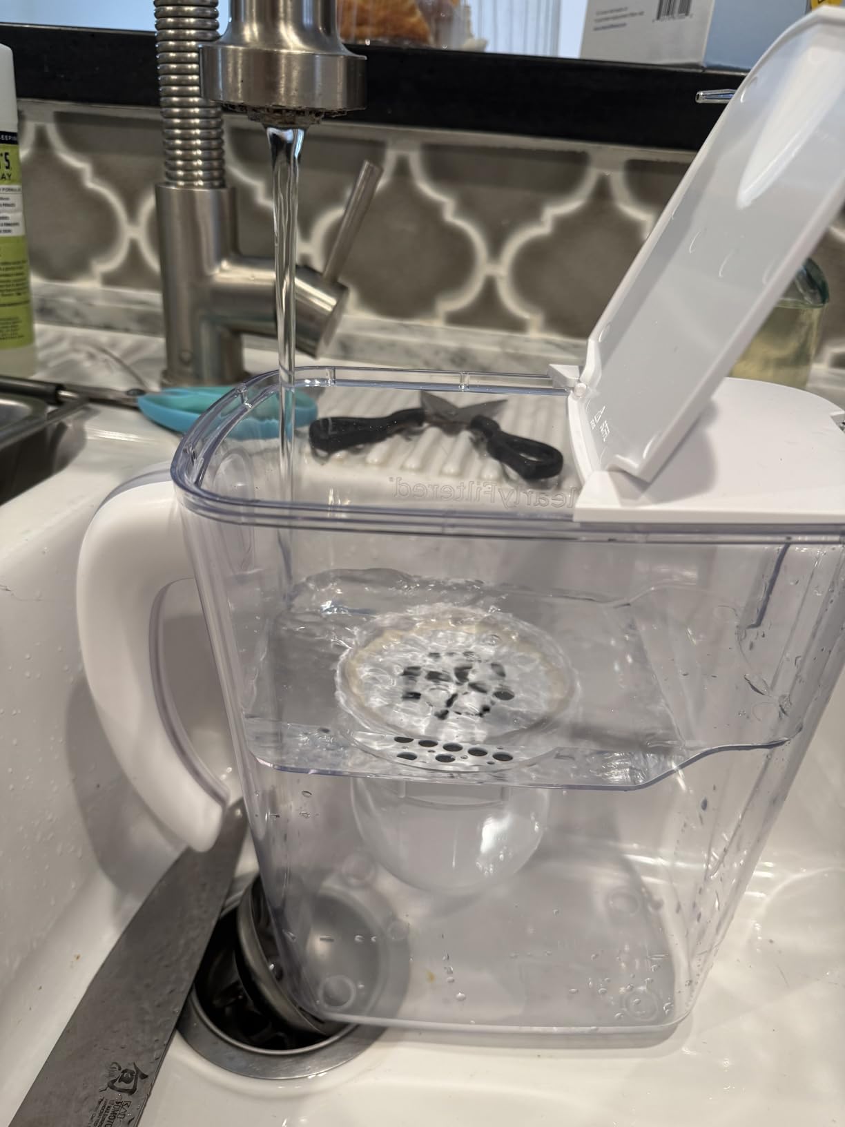 Clearly Filtered Filtered Water Pitcher - 80 Fl Oz, NSF Certified - Targets 365+ Contaminants - Fluoride, PFAS, Lead, Chlorine, Microplastics - BPA/BPS Free - 10 Cup Filter (Pitcher Includes 1 Filter) customer photo 1