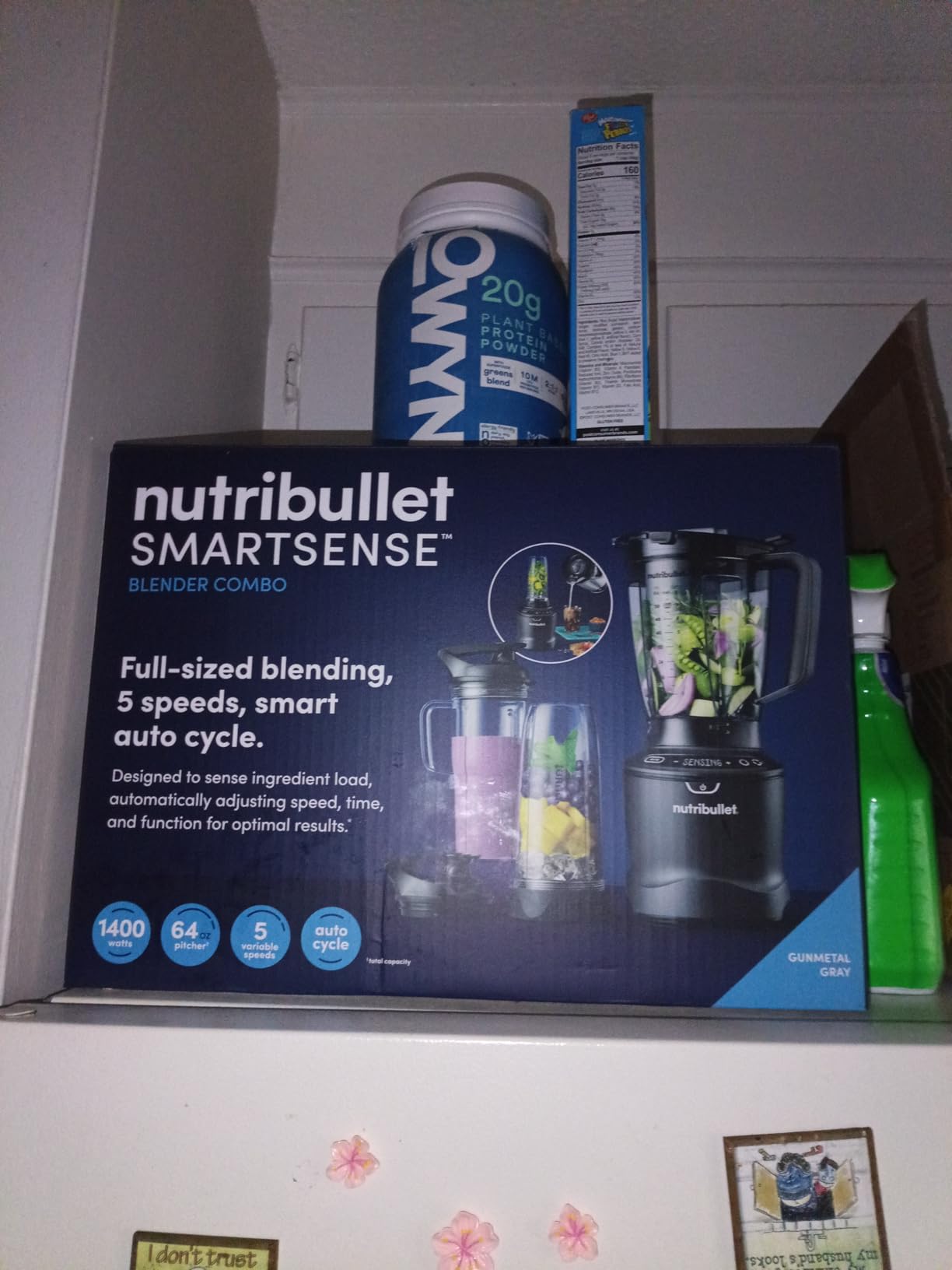 nutribullet SmartSense Blender Combo, 1400W, 64oz Pitcher, 32oz & 24oz Cups, 5-Speed, Smoothies, Ice and Frozen Fruit, Nut Milk, Soup, Gunmetal Gray, NBF50700 customer photo 1