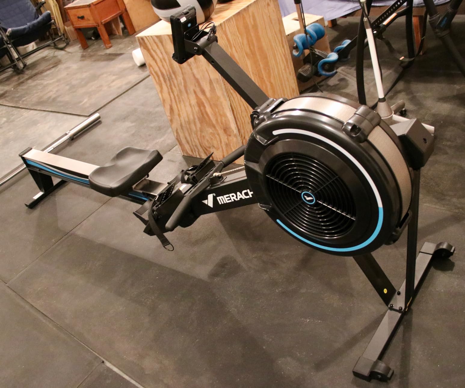 MERACH Professional Indoor Rowing Machine, Adjustable Air Resistance Rowing Machines for Home, Ergonomic Comfort Seat, Performance Monitor and Device Holder, Easy Storage customer photo 1