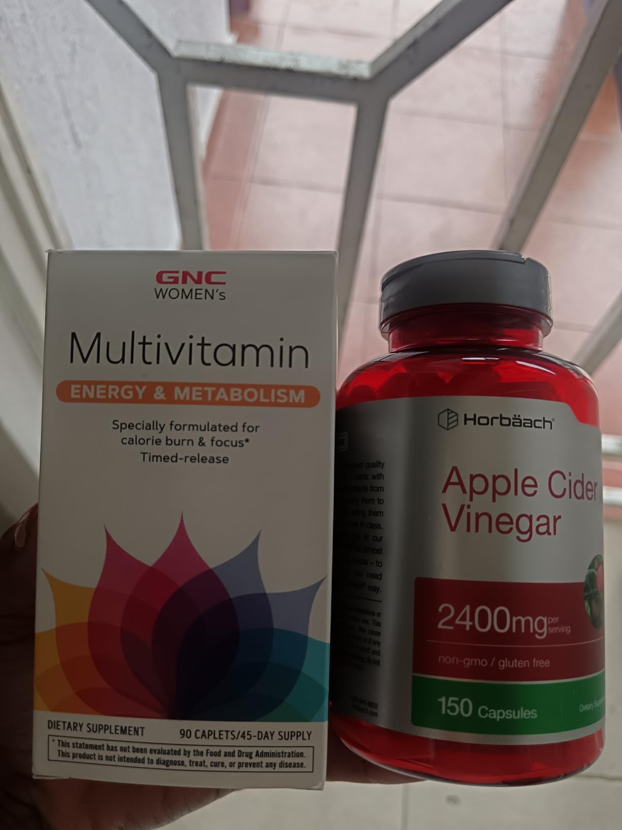 GNC Women's Energy and Metabolism Multivitamin, for Focus, Calorie Burn, Active Nutrition, Immune and Bone Health, Beauty, 90 Caplets customer photo 2