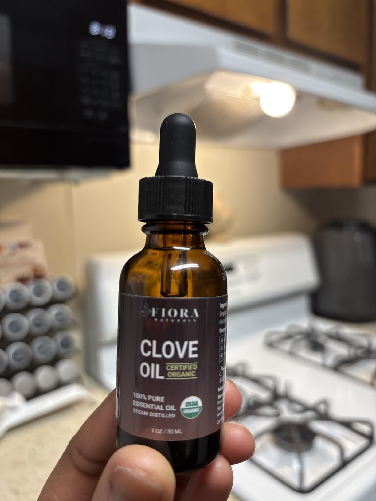 Fiora Naturals Tea Tree Oil for Hair and Scalp - with Jojoba, Grape Seed & Castor Oils - Helps Hair Growth, Soothes Itchy Scalp & Fights Dandruff - Moisturizes and adds Shine - 4 fl oz customer photo 2