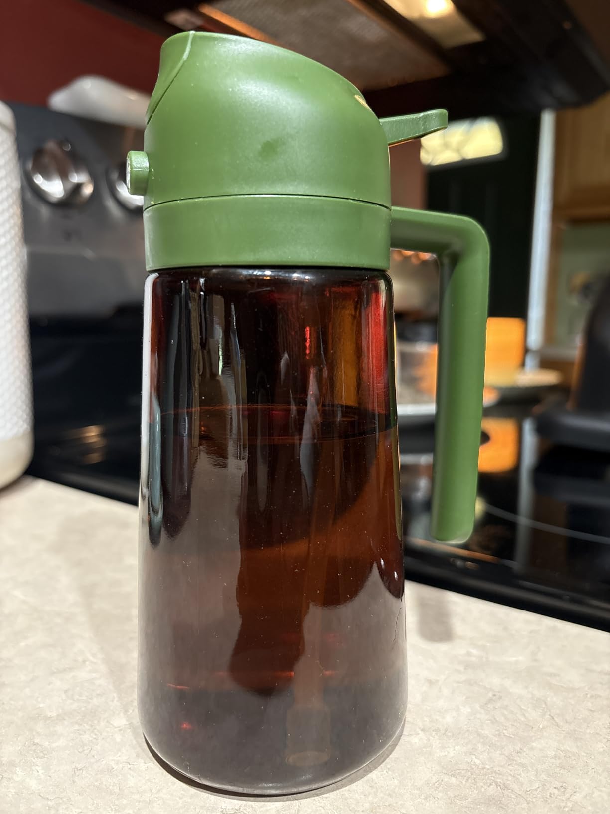 YARRAMATE 16oz/470ml Light Blocking Oil Sprayer for Cooking with Stickers, Food-Grade 2 in 1 Olive Oil Dispenser Bottle for Kitchen, Premium Dark Amber Glass Oil Bottle for Air Fryer, BBQ (Black) customer photo 2