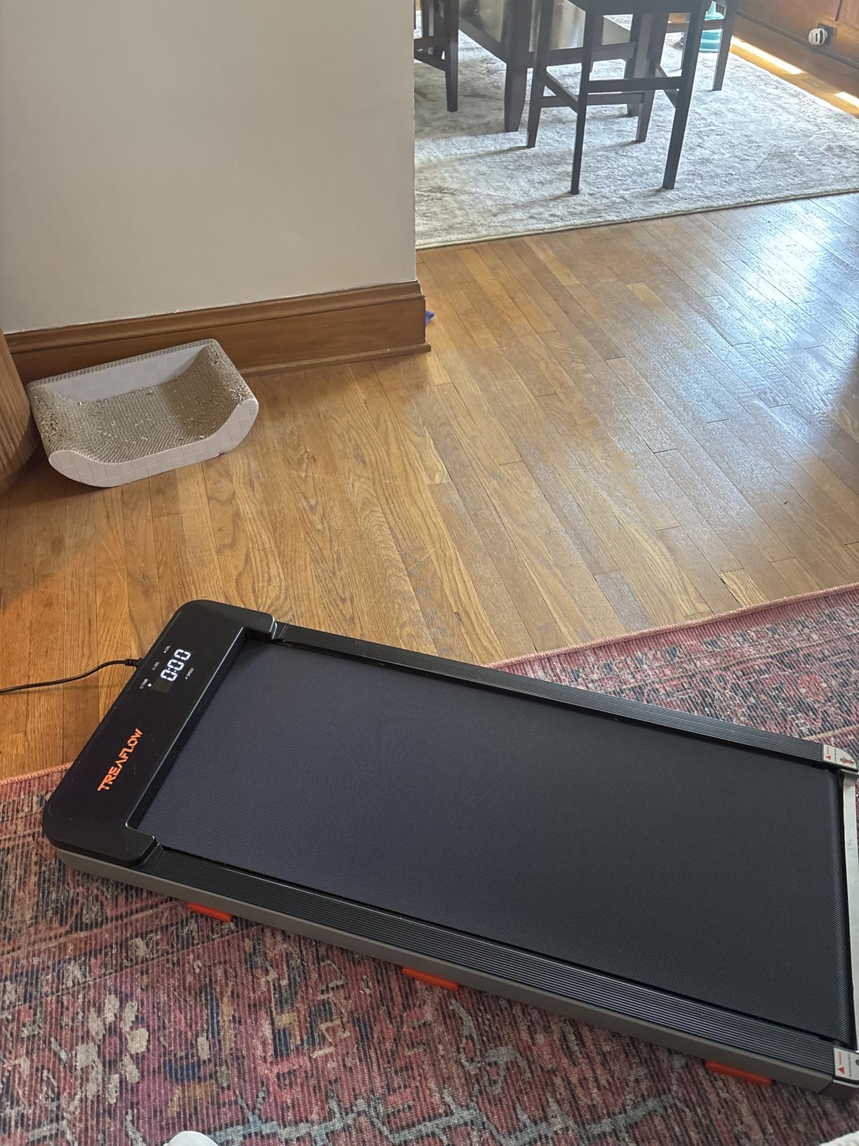 TREAFLOW Walking Pad,Treadmill with Incline for Home Office, 2.5HP Portable Under Desk Treadmill with 265 Lbs Capacity,Remote Control, Led Display customer photo 2