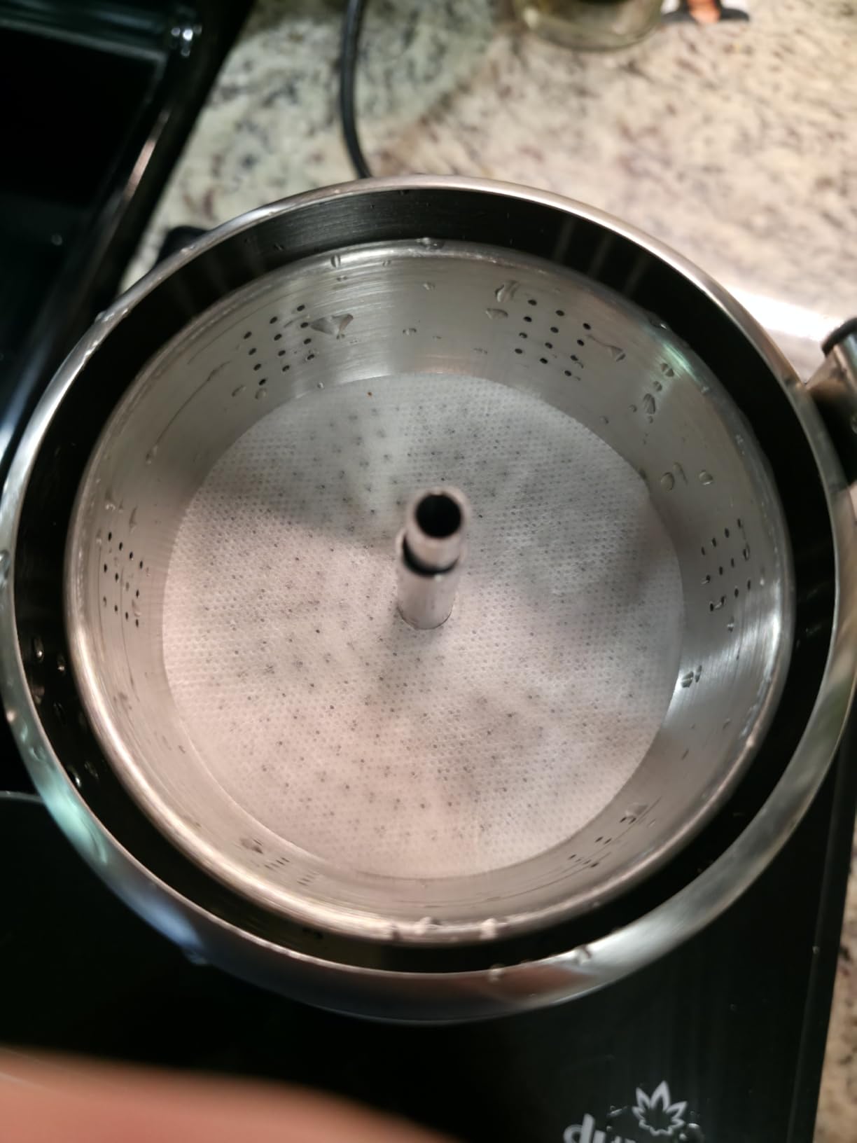 Toughty Yosemite Percolator Coffee Pot - Classic Stovetop Coffee Maker for Camping, Hiking & Home, Durable Stainless Steel Pot, Compatible with All Stovetops - Old-Fashioned 9-Cup Percolator, Black customer photo 2