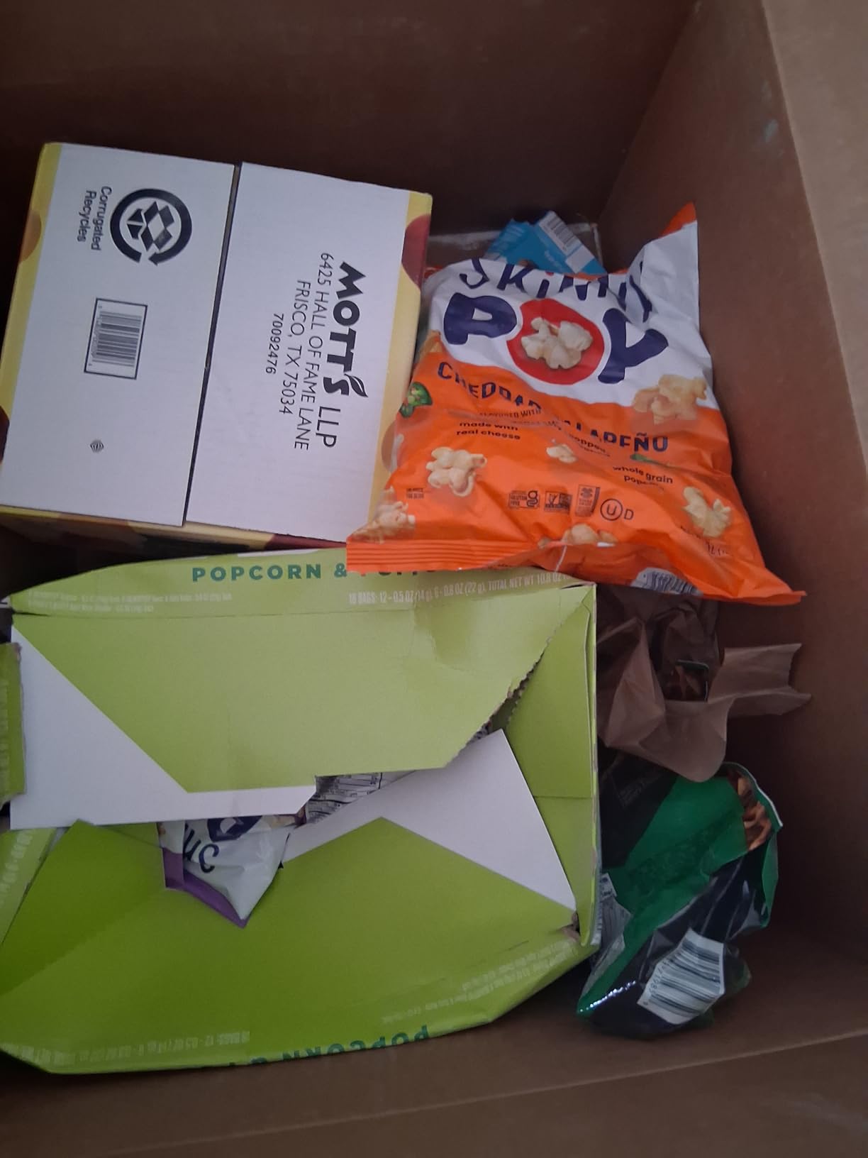 SkinnyPop Popcorn & Puffs Variety Pack, SkinnyPop Original and Kettle Corn, and Pirate's Booty, Gluten-Free, Individually Sized Snack Bags (18 Count) customer photo 2