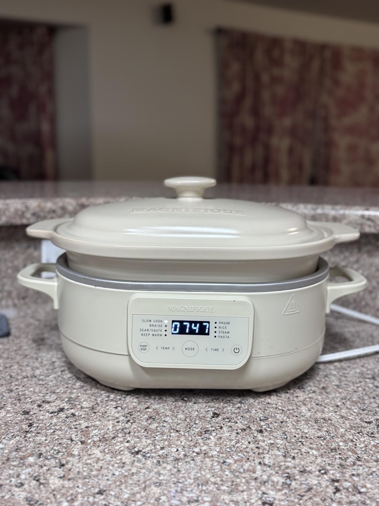 MAGNIFIQUE 4 Quart Programmable Casserole Slow Cooker, 8-in-1 Multi Cooker with Removable Non-Toxic Stoneware Crock, Claypot Slow Cooker, Rice-cooking, Nonstick, Oven Safe Pot to 450F, Olive customer photo 1