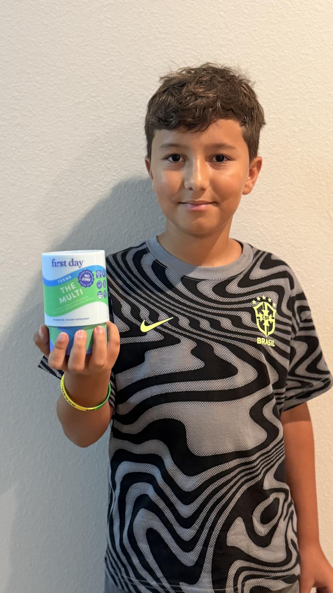 FIRST DAY Vitamins for Teens - Teen Multi Vitamins for Girls & Boys 12-17, Organic Fruit & Veggie Blend - 12 Key Nutrients: Vitamins A, B1, B2, B6, B9, B12, C, D3, E, K2-30 Day Supply customer photo 2