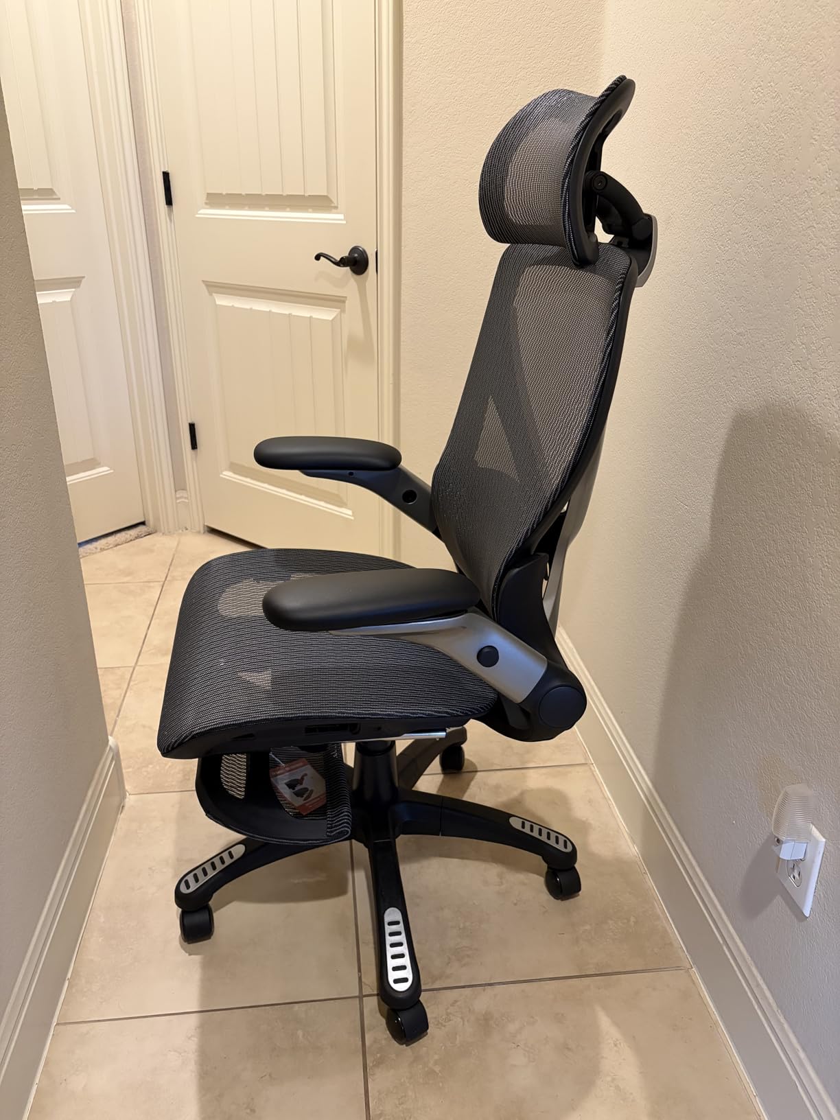 ELABEST X100 Ergonomic Mesh Office Chair with Footrest, Big and Tall Home Desk Chair with 5D Flip-Up Arms, Adjustable 3D Lumbar Support, Gaming & Executive Computer Chairs customer photo 2