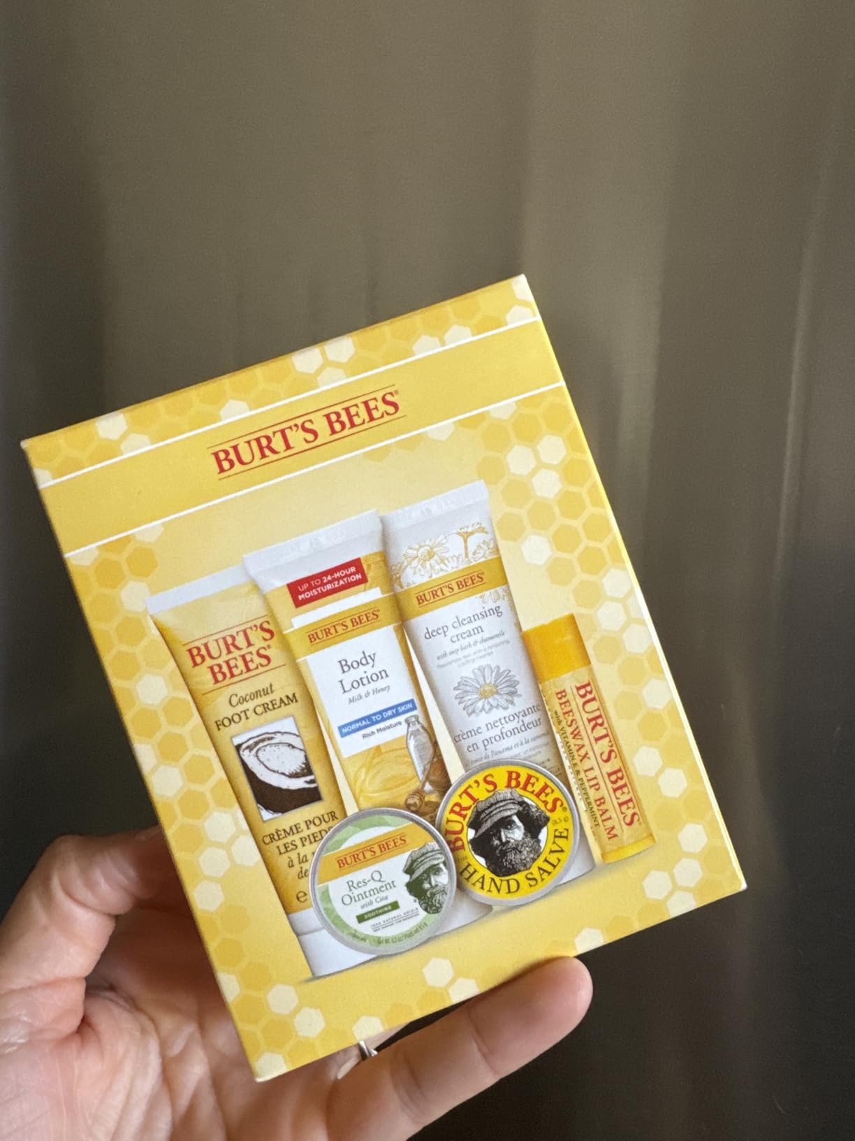 Burt's Bees Gifts Ideas, Tips and Toes Kit, 6 Travel Size Products - Pomegranate Moisturizing Lip Balm, 2 Hand Creams, Foot Cream, Cuticle Cream, and Hand Salve customer photo 1