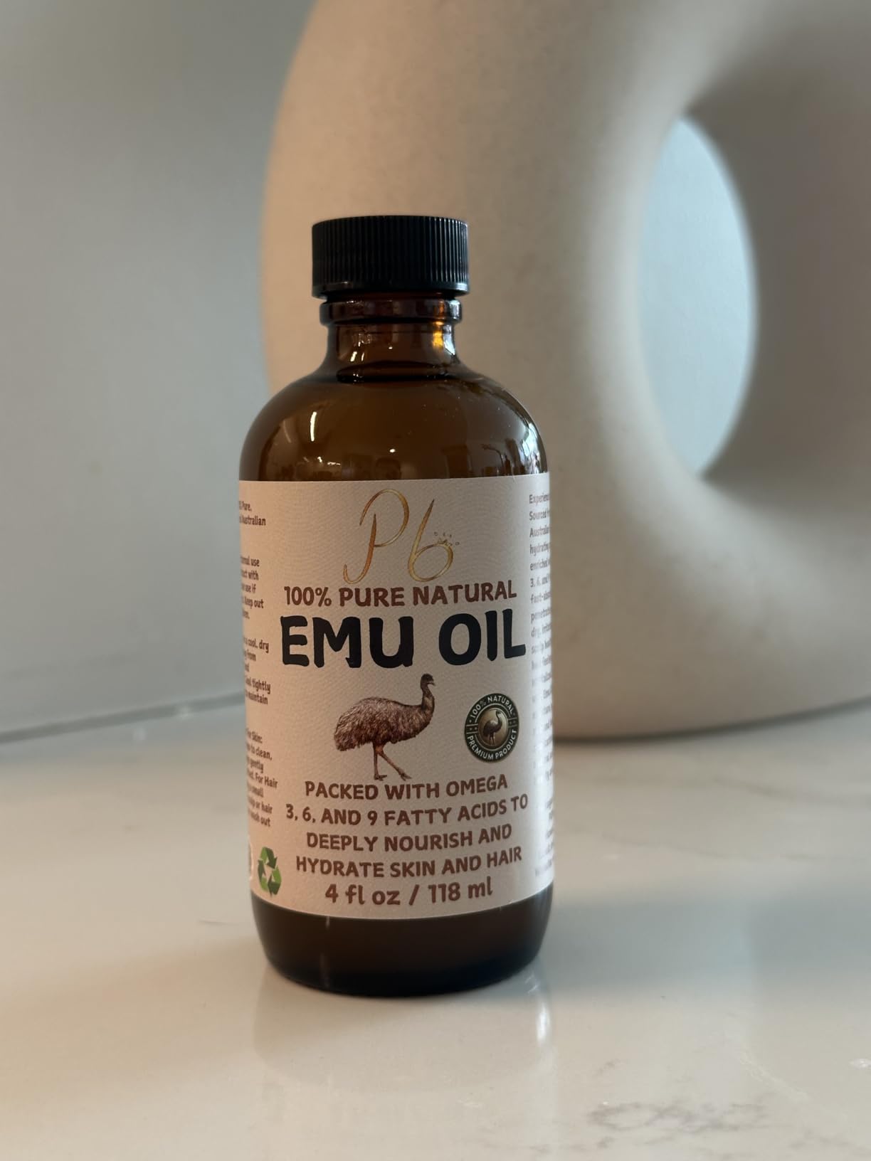 Pomberries Emu Oil, 100% Pure Australian Emu Oil - Refined & Unscented - Natural Moisturizer for Hair, Skin, Face & Body - Helps with Scars, Dry Skin & Massage - 4 fl oz Glass Bottle customer photo 1