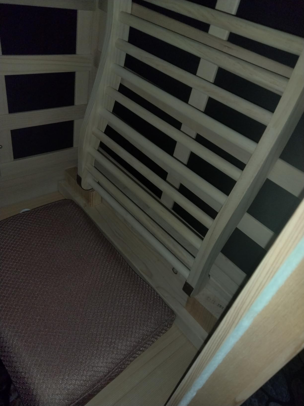 OUTEXER 2 Person Infrared Sauna Room Far Infrared Saunas Home Canadian Hemlock Indoor 2100W Low-EMF Dry Saunas with Oxygen Bar 7 Color Therapy 53.1 * 47.2 * 74.8inch customer photo 1