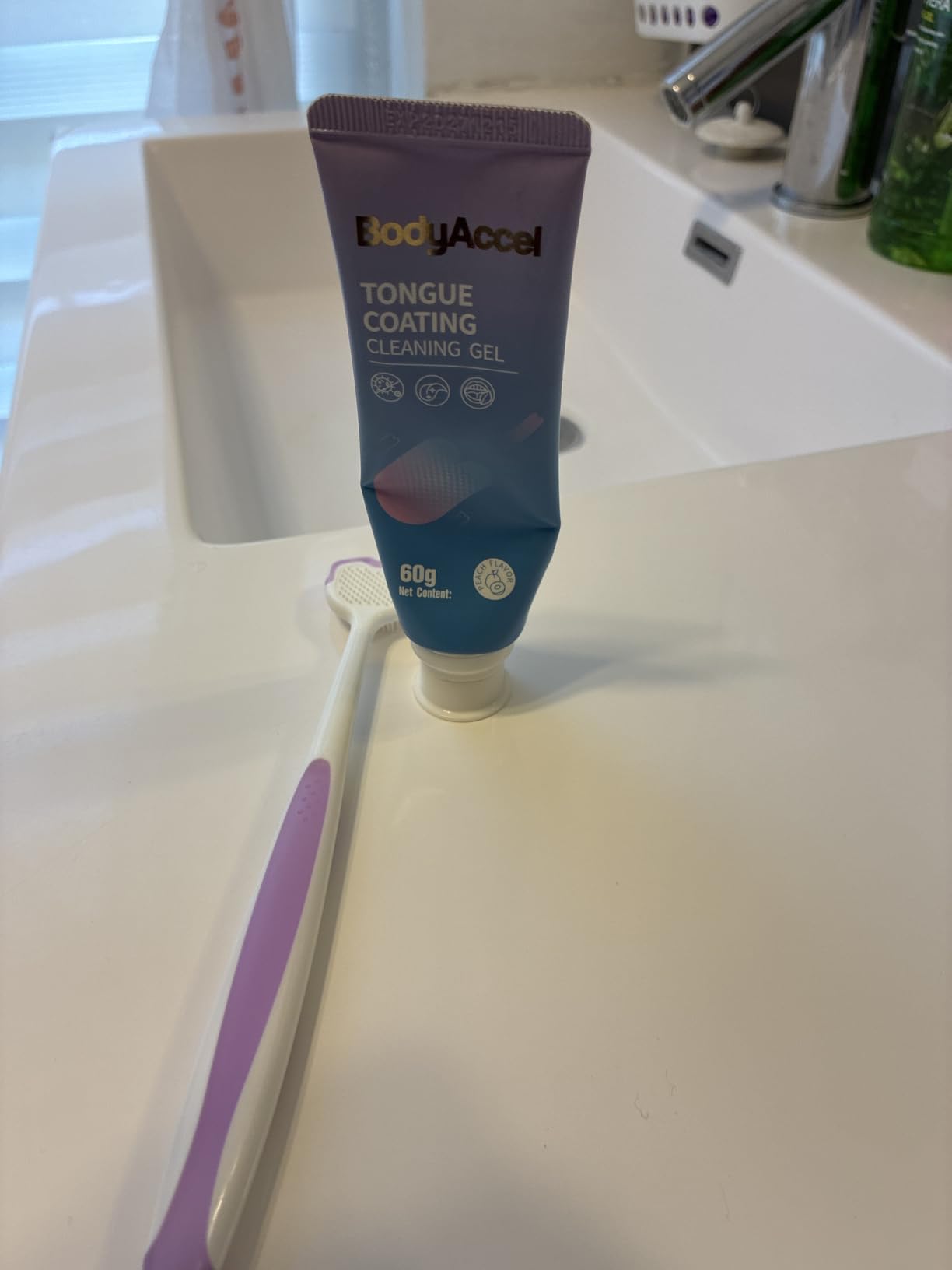 BodyAccel Tongue Cleaner Gel with Tongue Brush - Fresh Breath Oral Care Kit - Tongue Scraper Gel Set for Bad Breath Removal, Maintain Oral Health customer photo 1