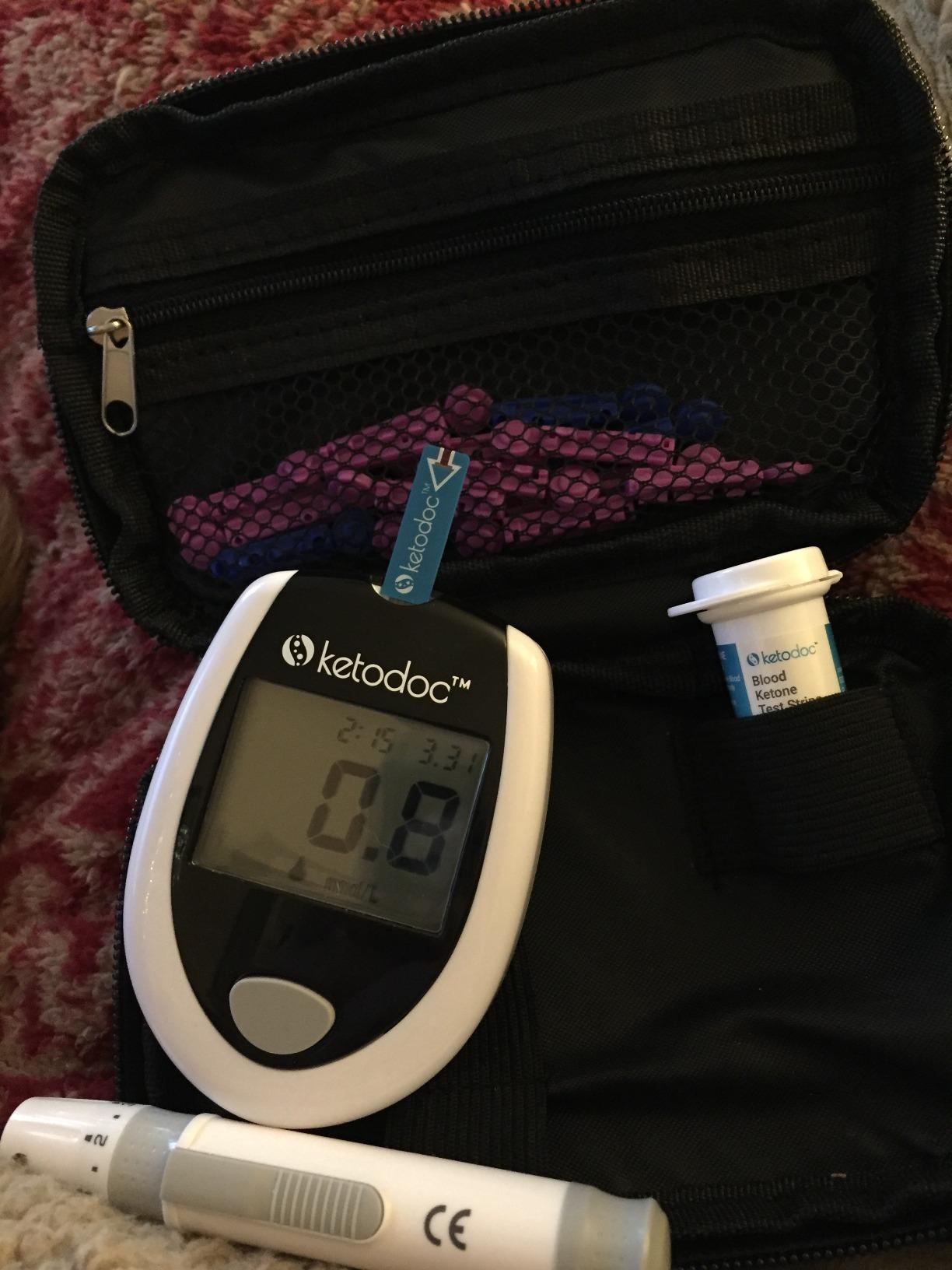 Advanced Beta-Ketone Testing Kit, Slim, Auto-Coding, Ketosis Monitoring and Management, Ketone Meter, 10 Keto Foil Wrapped Test Strips, 20 Lancets, Lancing Device customer photo 1