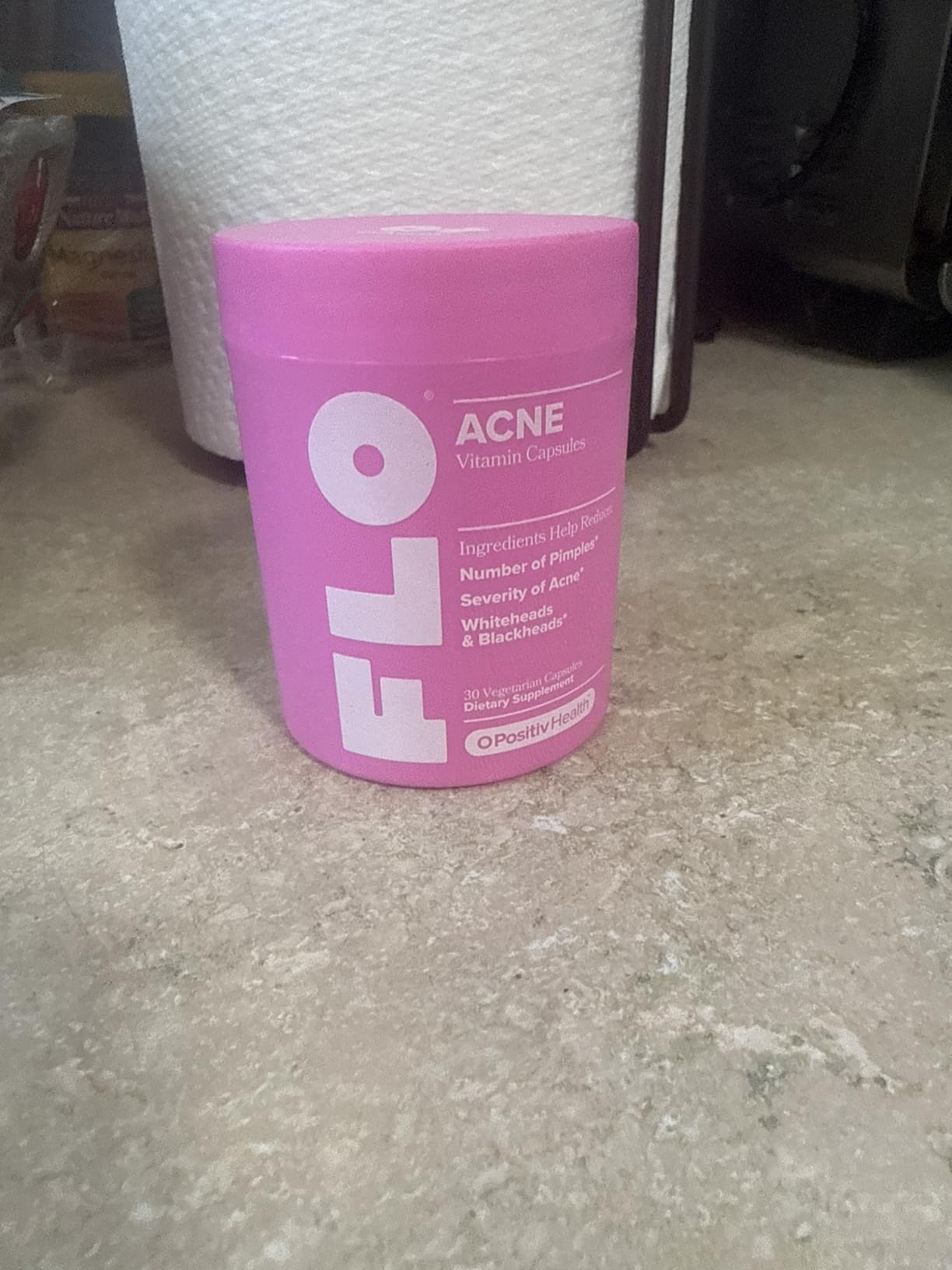 O Positiv FLO Acne Capsules - Supports Clearer, Healthier-Looking Skin for Face, Back & Body - Colostrum-Derived Lactoferrin, Zinc and Vitamin E - 30 Servings customer photo 1
