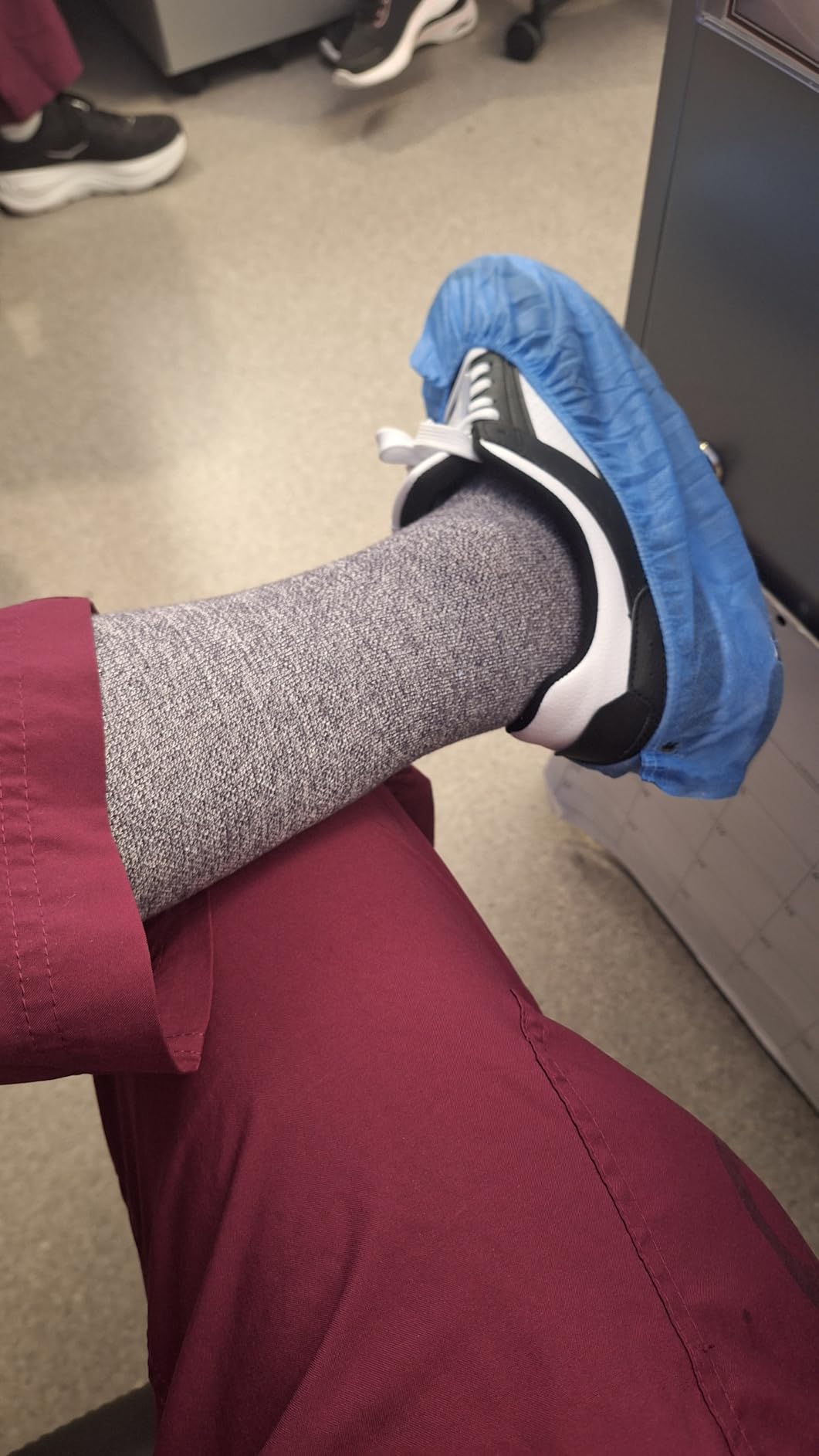 Compression Socks Women & Men, 15-20 mmHg Bamboo Viscose Knee High Soft Support for Flying Travel Daily customer photo 1