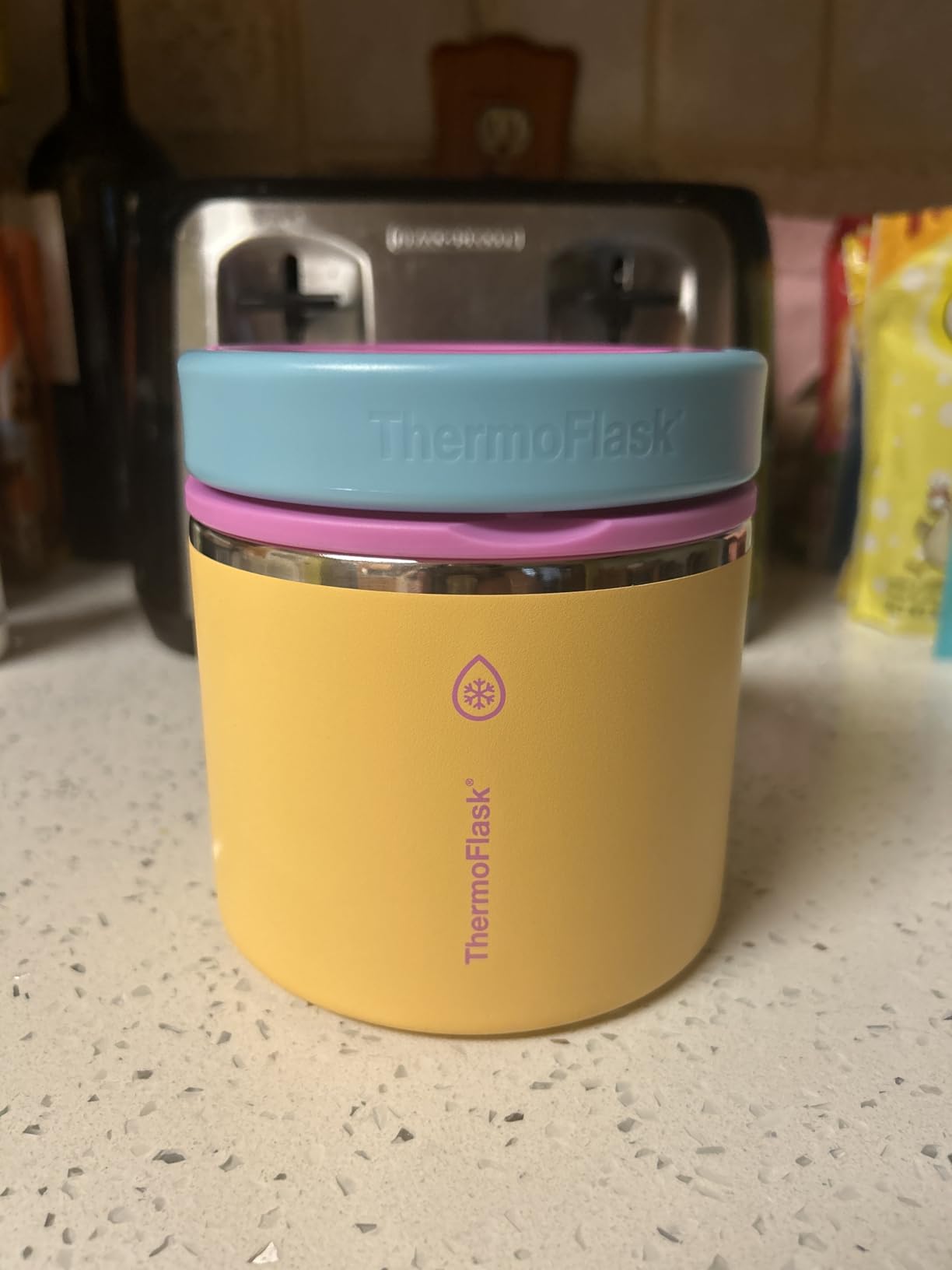 ThermoFlask Insulated Food Jar with Leakproof Lid (20 oz, Candy Oasis) - Stainless Steel Food Containers for Hot & Cold Meals, Lunch, Soup & Snacks customer photo 2