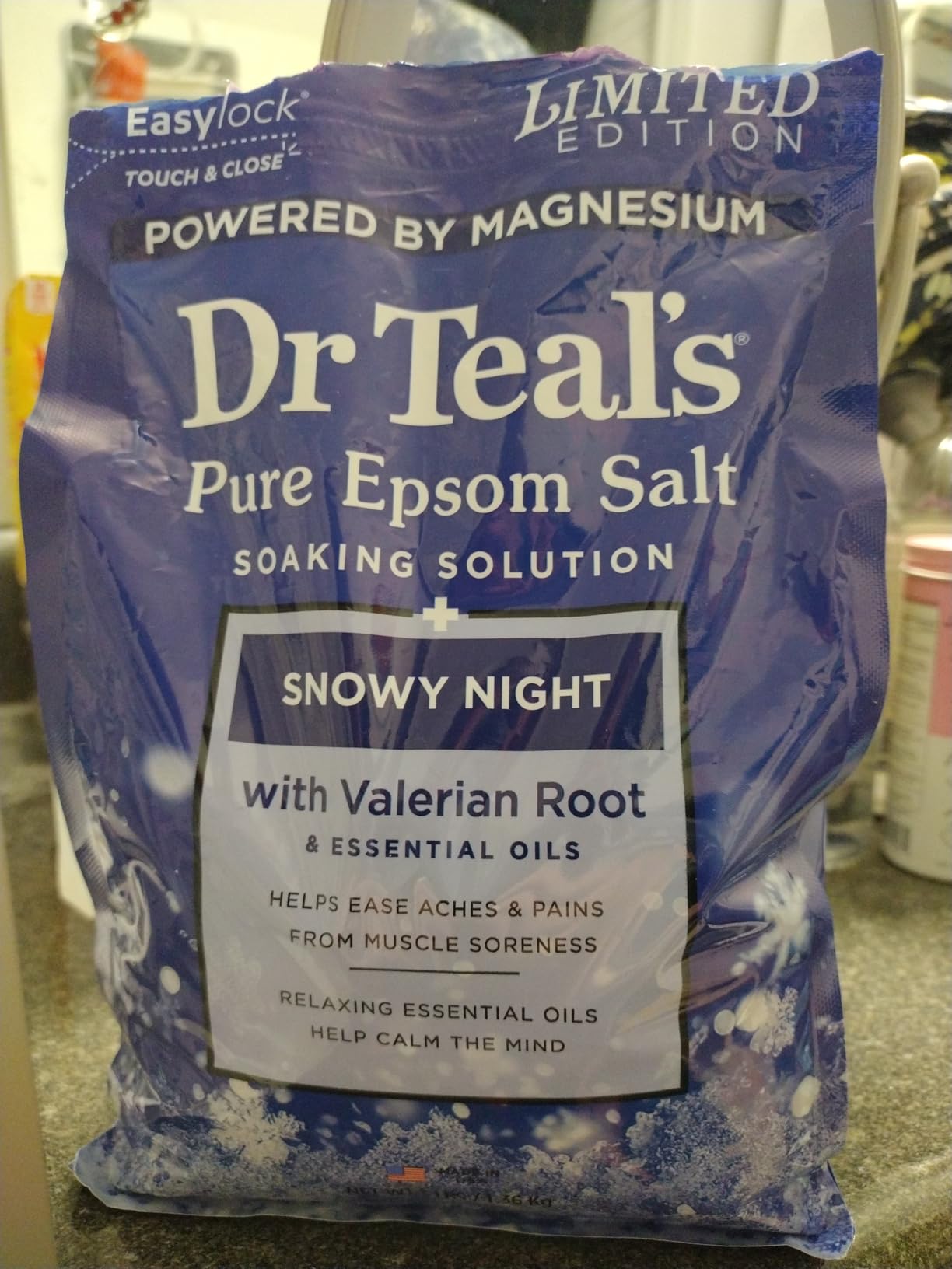 Dr Teal's Epsom Salt Magnesium Soak, Snowy Night, 3 lbs customer photo 1