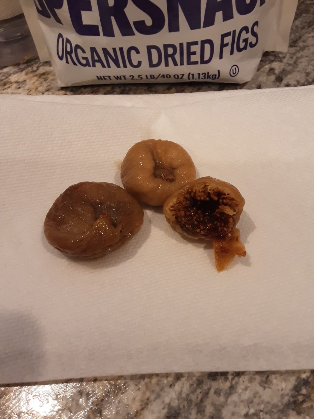 Made In Nature Organic Dried Turkish Smyrna Figs, 32 Ounce (Pack of 1) - Vegan Snack, Non-GMO, Unsulfured, Gluten Free, Kosher customer photo 1