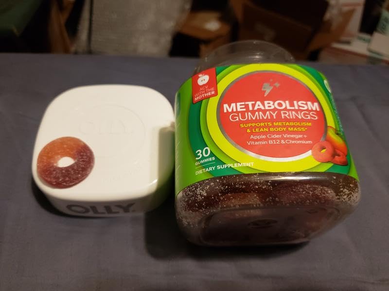 OLLY Metabolism Gummy Rings, Metabolism and Cellular Energy Chewable Supplement, Apple Cider Vinegar, Vitamin B12, Chromium Picolinate, Apple Flavored, 60 Day Supply - 60 Count customer photo 1