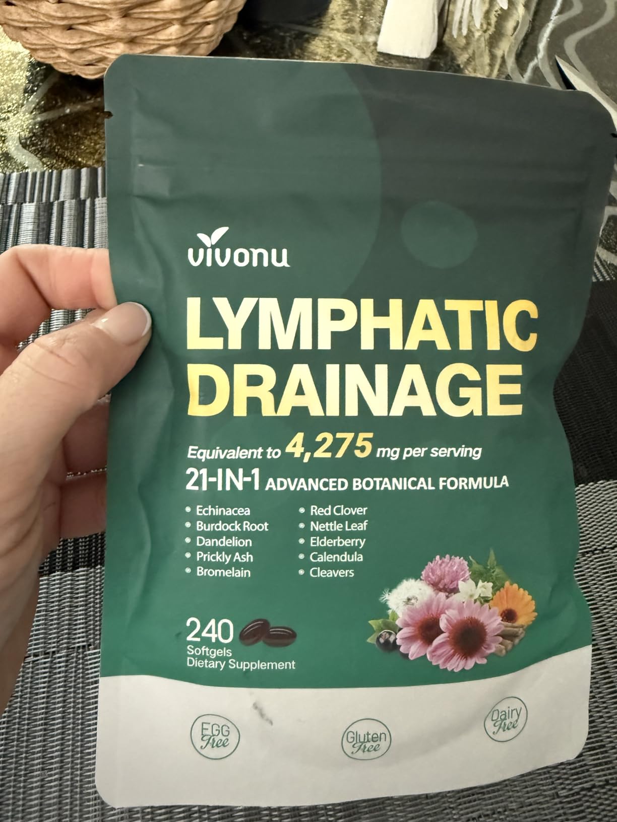 Lymphatic Drainage Supplements, 240 Softgels, Lymph System Support Supplement for Women & Men, 21-in-1 Herbal Blend with Echinacea, Dandelion, Burdock, Bromelain, Calendula, Turmeric & More, 1 Bag customer photo 1