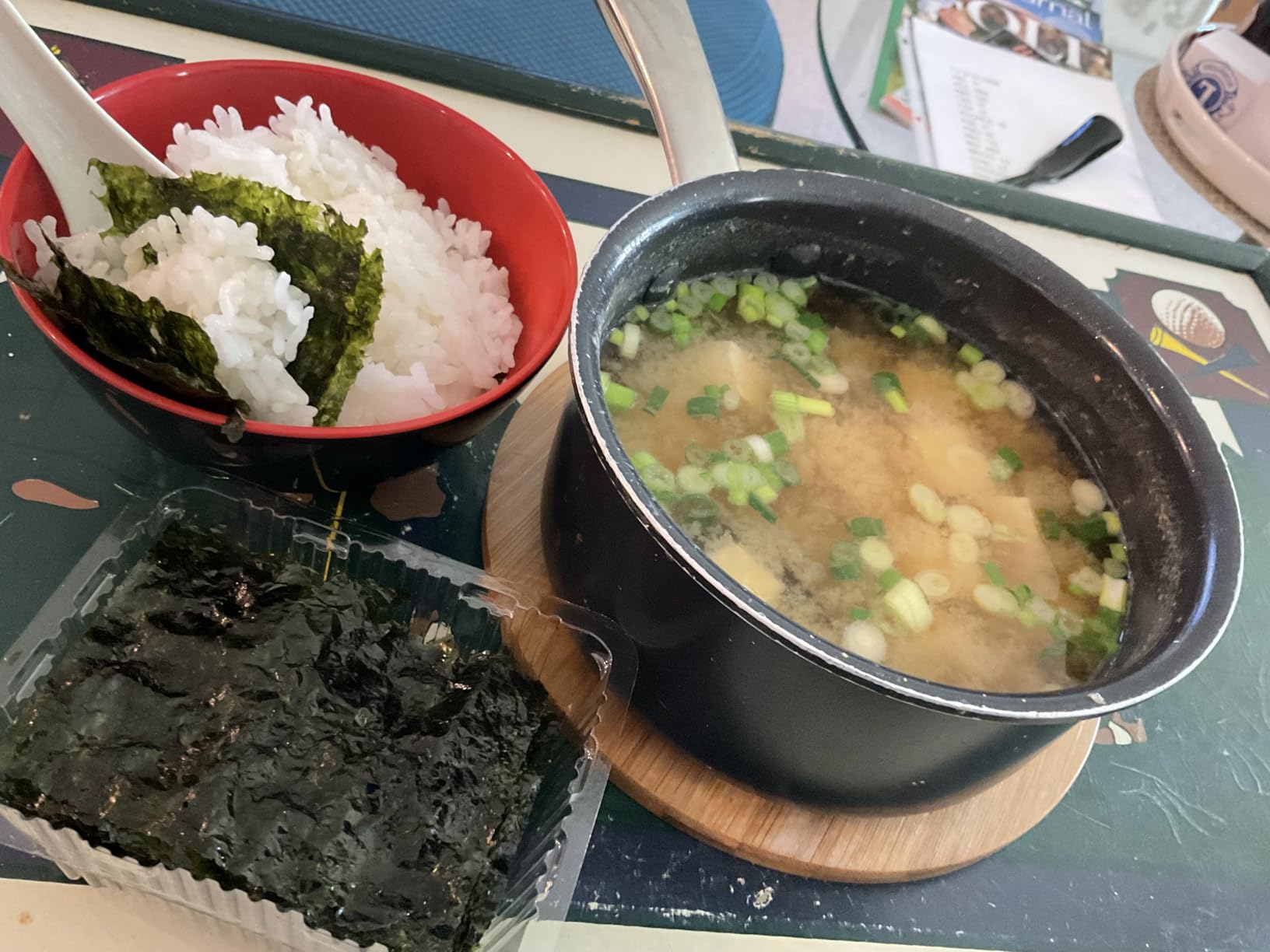 10 oz Dried Wakame Seaweed - Natural Dried Seaweed for Miso Soup, Seaweed Salad, Sushi, Ramen & Stir-Fry - Gluten-Free, Vegan, Resealable Bag, Quick Soak Kelp for Asian Cooking customer photo 1