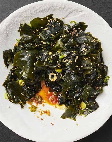 10 oz Dried Wakame Seaweed - Natural Dried Seaweed for Miso Soup, Seaweed Salad, Sushi, Ramen & Stir-Fry - Gluten-Free, Vegan, Resealable Bag, Quick Soak Kelp for Asian Cooking customer photo 2