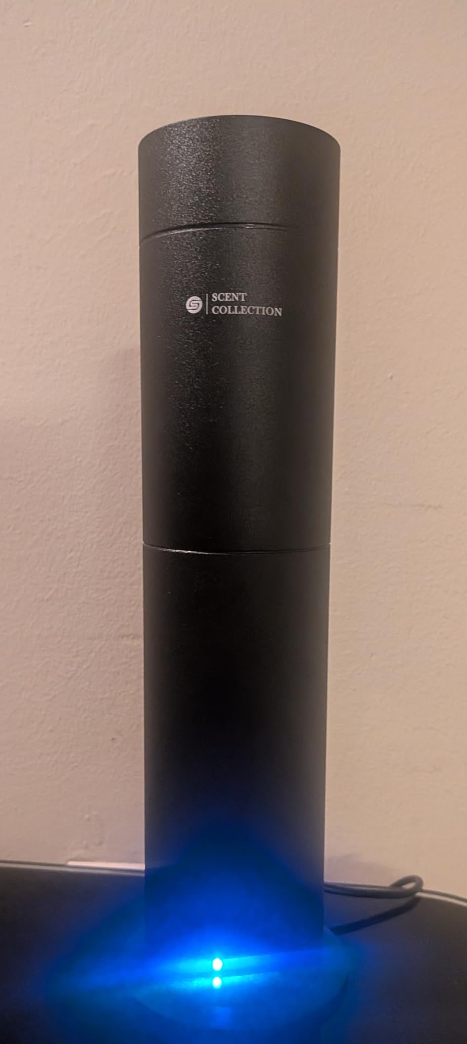 Hotel Waterless Scent Diffuser - Essential Oil Diffuser with 6 Hotel Scents, Aromatherapy Nebulizing No Locked Oil Bottle Diffuser Covers up to 700 Sq Ft, Quiet Fragrance Machine for Home, Spa & Office customer photo 1