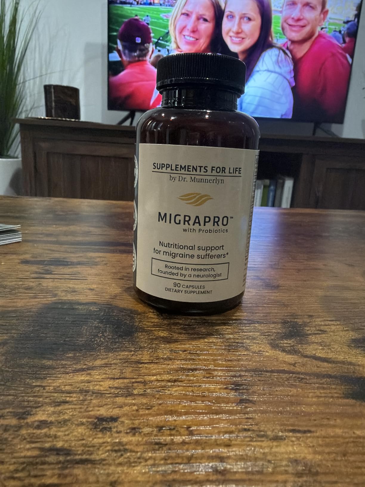 MigraPro with Probiotics, Brain and Gut Health Support Supplement with Magnesium, Riboflavin, CoQ10, Ginger Root, Asian Ginseng, Vitamin C, Feverfew & Turmeric, Gluten Free, 90 Capsules customer photo 1