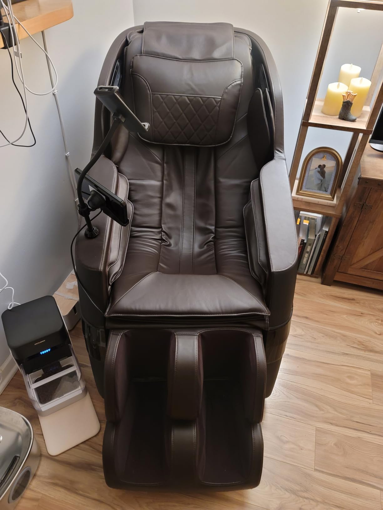 FURNIMAT 2026 Massage Chair Full Body, 3D SL-Track Zero Gravity Shiatsu Massage Chair Recliner with AI Control, Body Scan, Airbags, Heating, Foot Roller, Auto Modes, Bluetooth Speaker customer photo 2