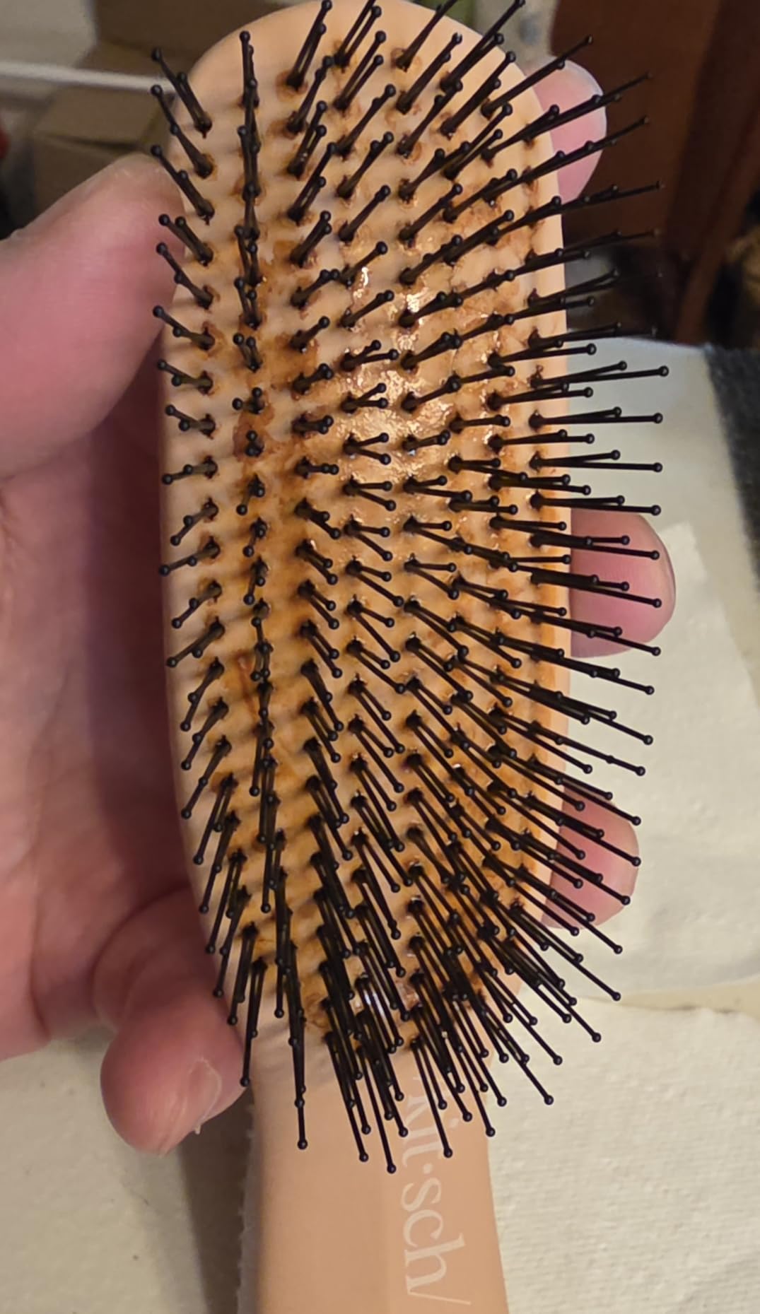 Kitsch Scalp Renewal Brush - Exfoliating & Scalp Massager for Hair Growth, Gentle Head Massage Brush to Remove Buildup, Boost Circulation & Relaxing Head Scrubber for Washing Hair customer photo 2