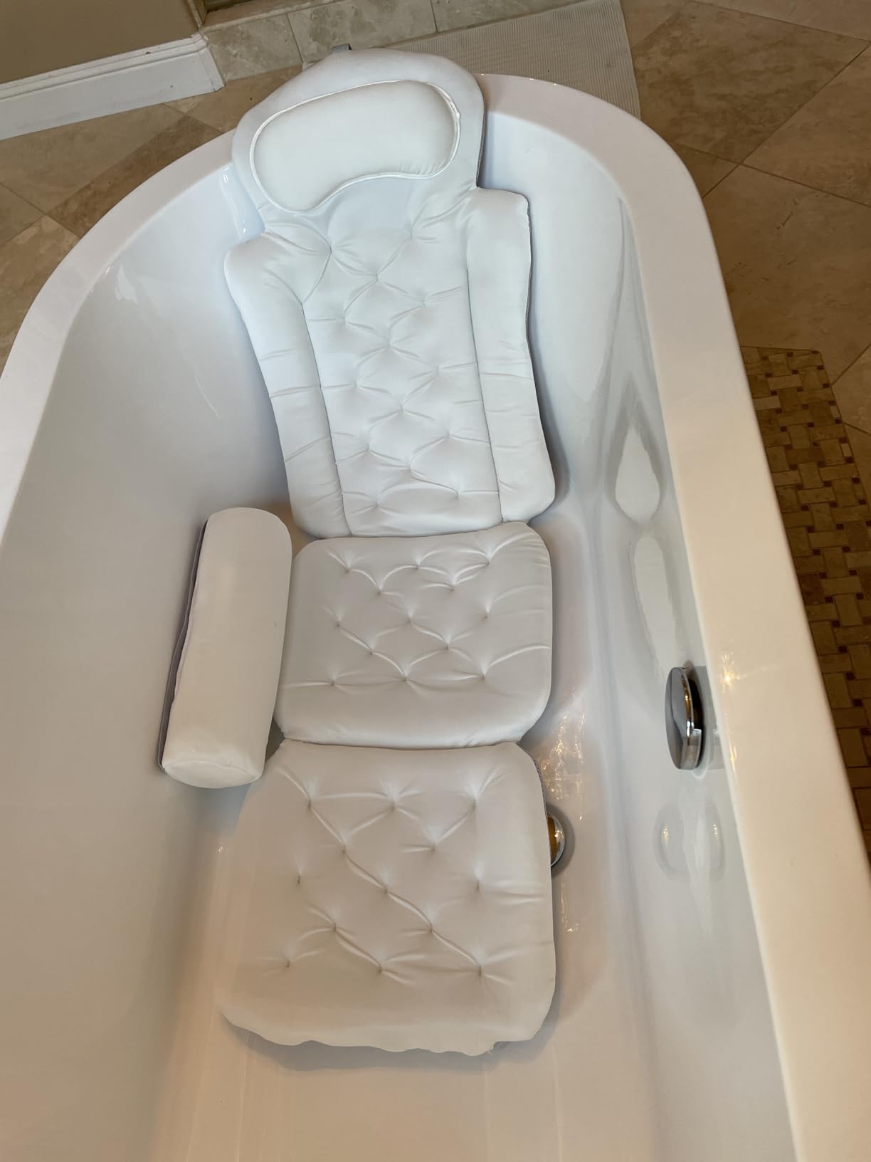 Full Body Bath Pillow for Tub, Thick Bathtub Cushion Mat with Neck, Back & Lumbar Support - Luxury Spa Bathroom Accessories, White customer photo 2