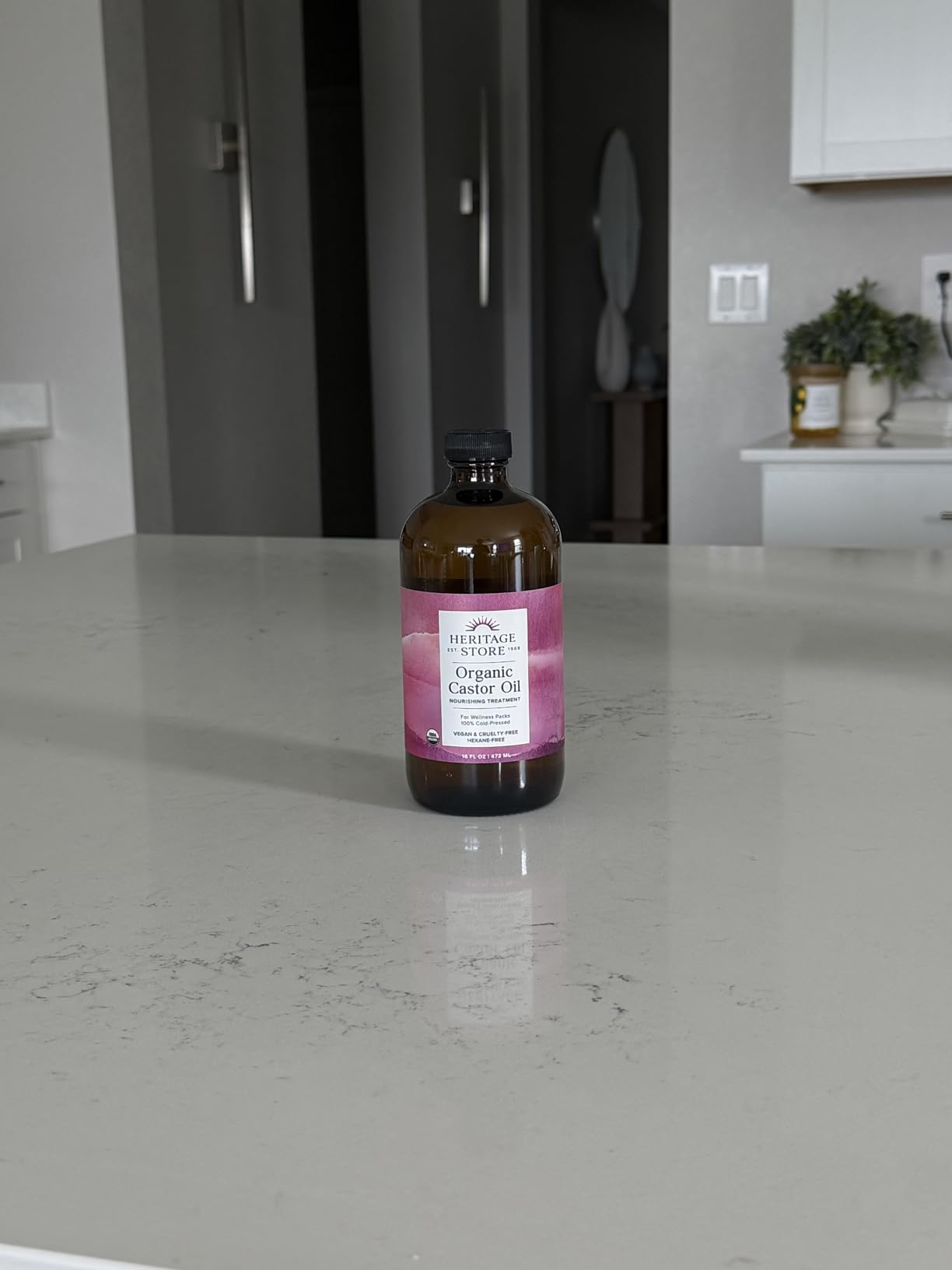 HERITAGE STORE Organic Castor Oil Pack Wrap Kit - Soothing Castor Oil Packs, Heat Compress for Abdomen, Joints, Overall Health - 16oz Cold Pressed Organic Castor Oil w/Pump, 12 x 27 in. Wool Flannel customer photo 2