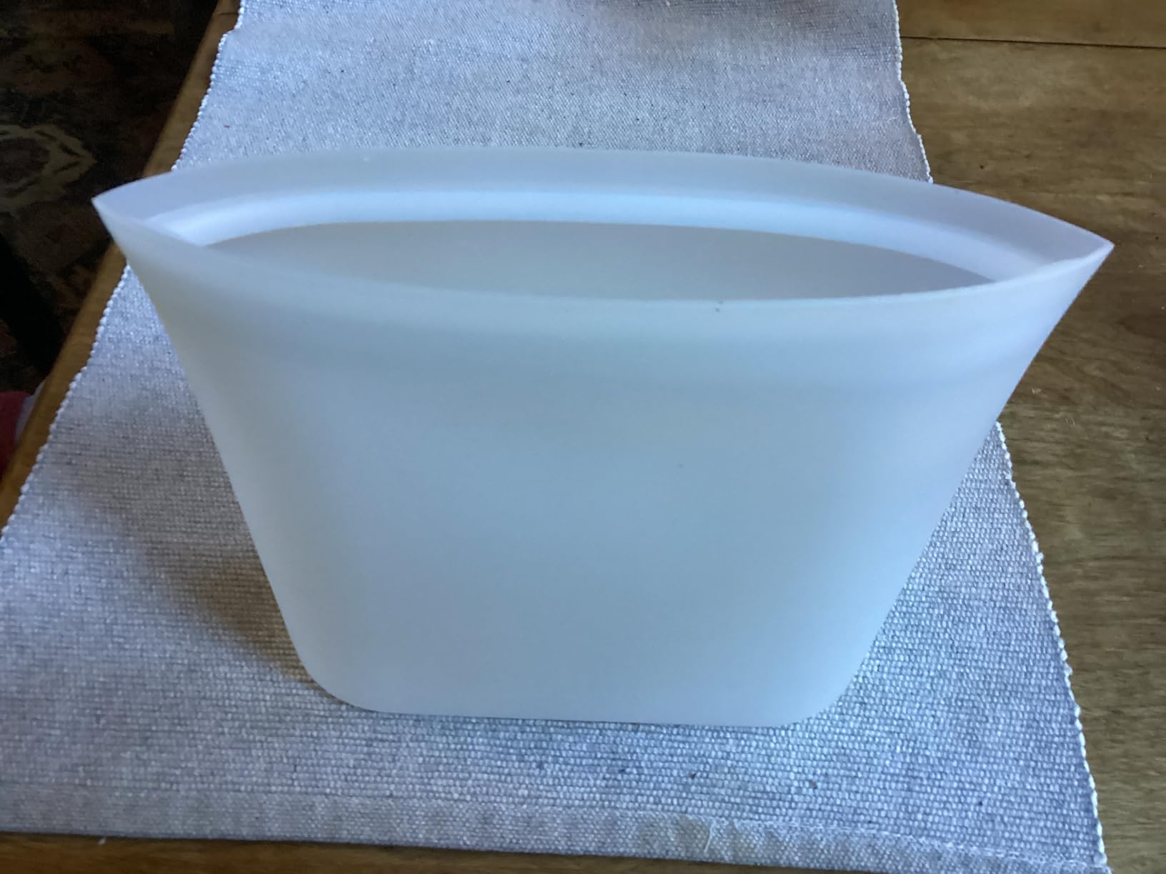 100% Silicone Flat Gallon Freezer Bags, 4 Pack Extra Large Reusable Silicone Ziplock Bags Gallon Size for Freezer, Double Zipper Seal, BPA & Microplastic Free, Freezer Microwave Sous Vide Safe, Clear customer photo 1