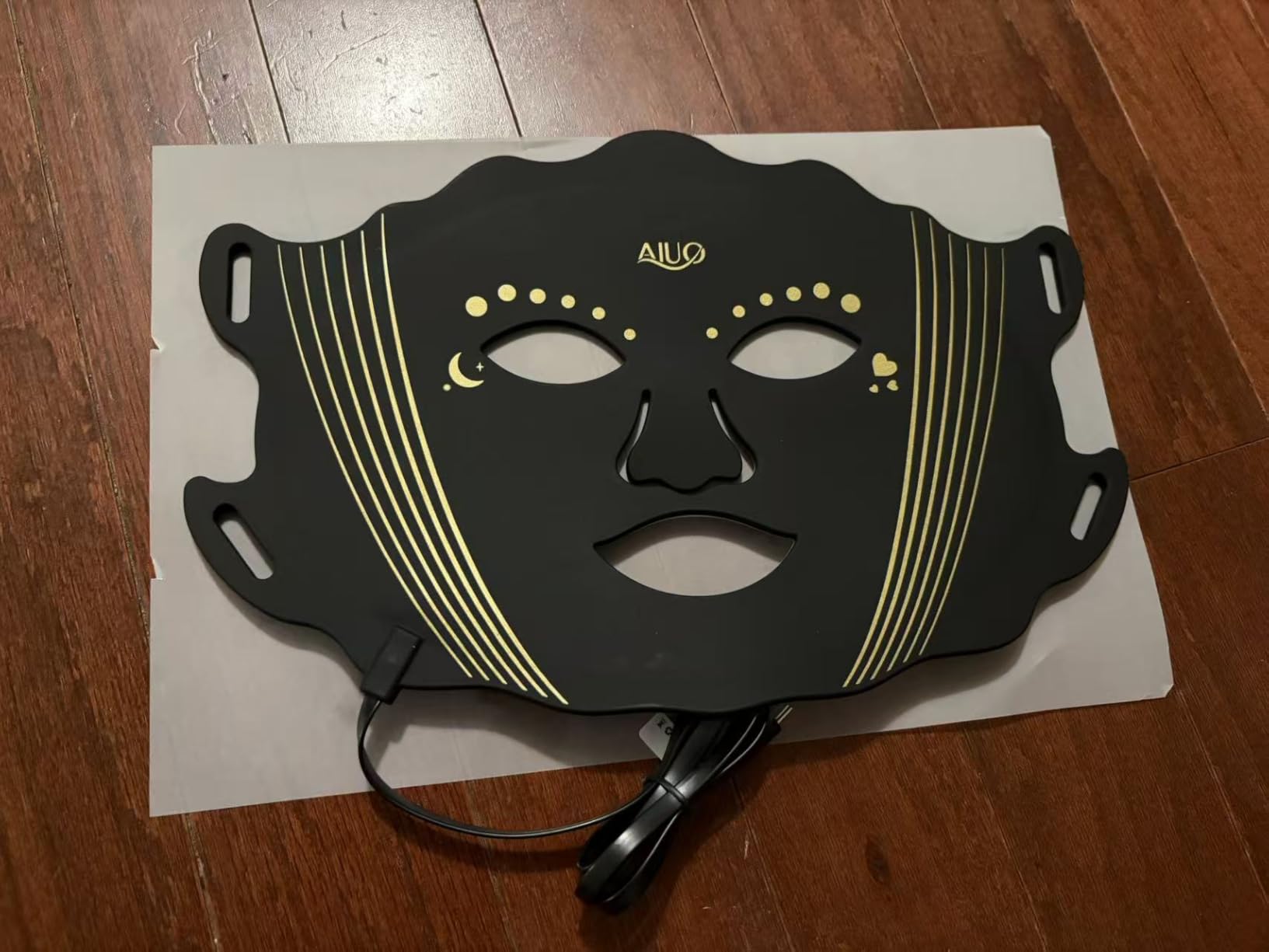 Red Light Therapy for Face, LED Face Mask Light Therapy, Rechargeable Red Light Therapy Mask for Face with Comfortable Light-Blocking Eye Protection & Timing Function At Home, Black customer photo 1