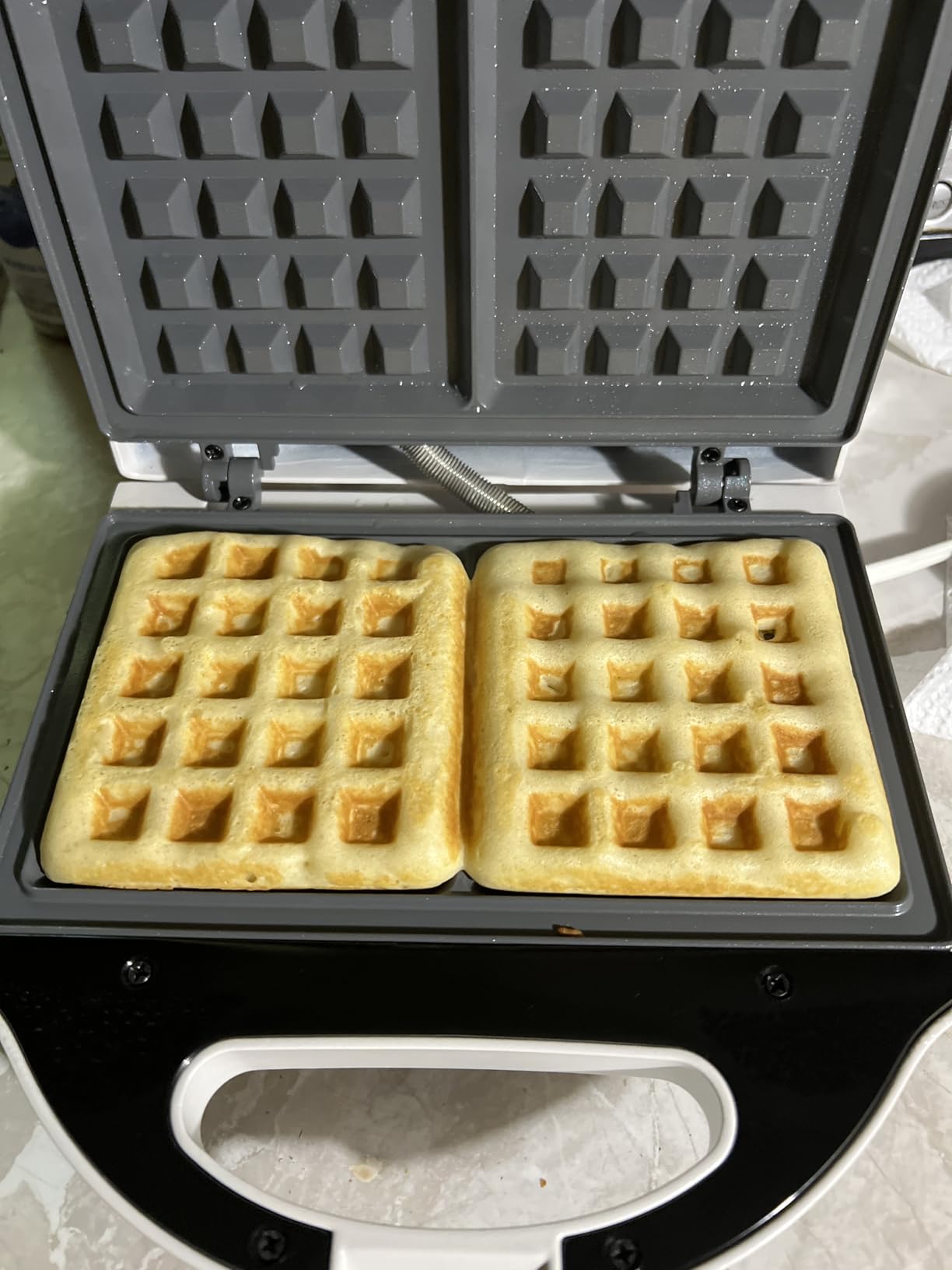 AshGlen Ceramic Mini Waffle Maker 2 Slices, Belgian Waffle Maker, Making 2 x 4