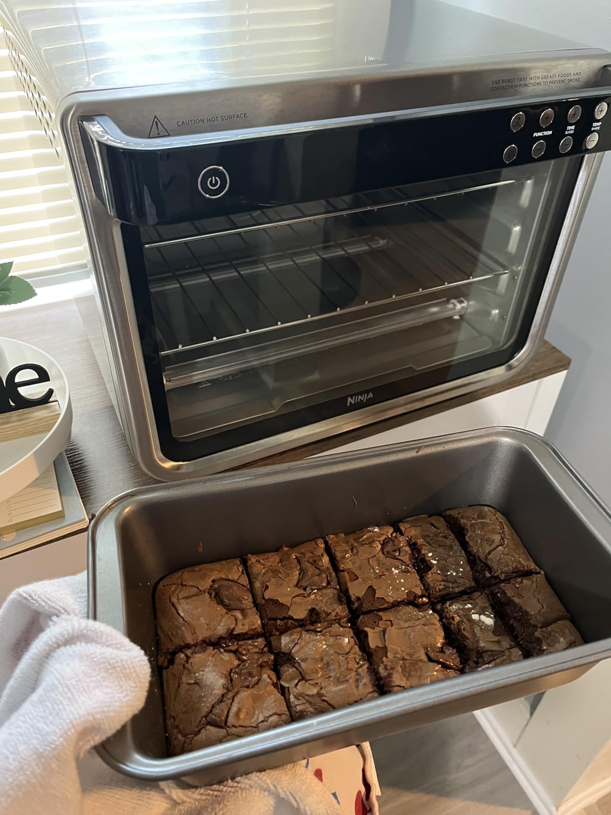 Ninja Double Oven Pro Smart XL Countertop Oven & Air Fryer, 30.2 Qt Capacity, 12-in-1 with Smart Finish & DualZone Tech, DCT801, Stainless Steel customer photo 2