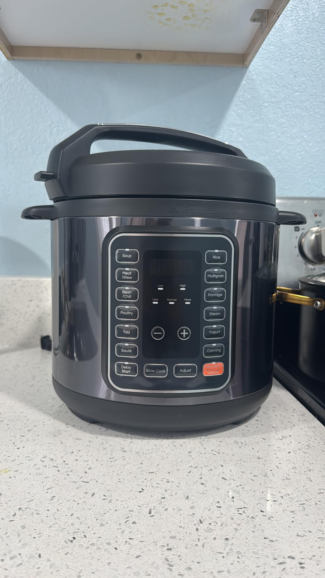DUMOS Electric Pressure Cooker 16-in-1, 8QT Programmable Multi Cooker with 12 One-Touch Presets, Soup Steam Yogurt and More, Ceramic Inner Pot Delay Start & Keep Warm, Includes Recipe Guide, Black customer photo 2