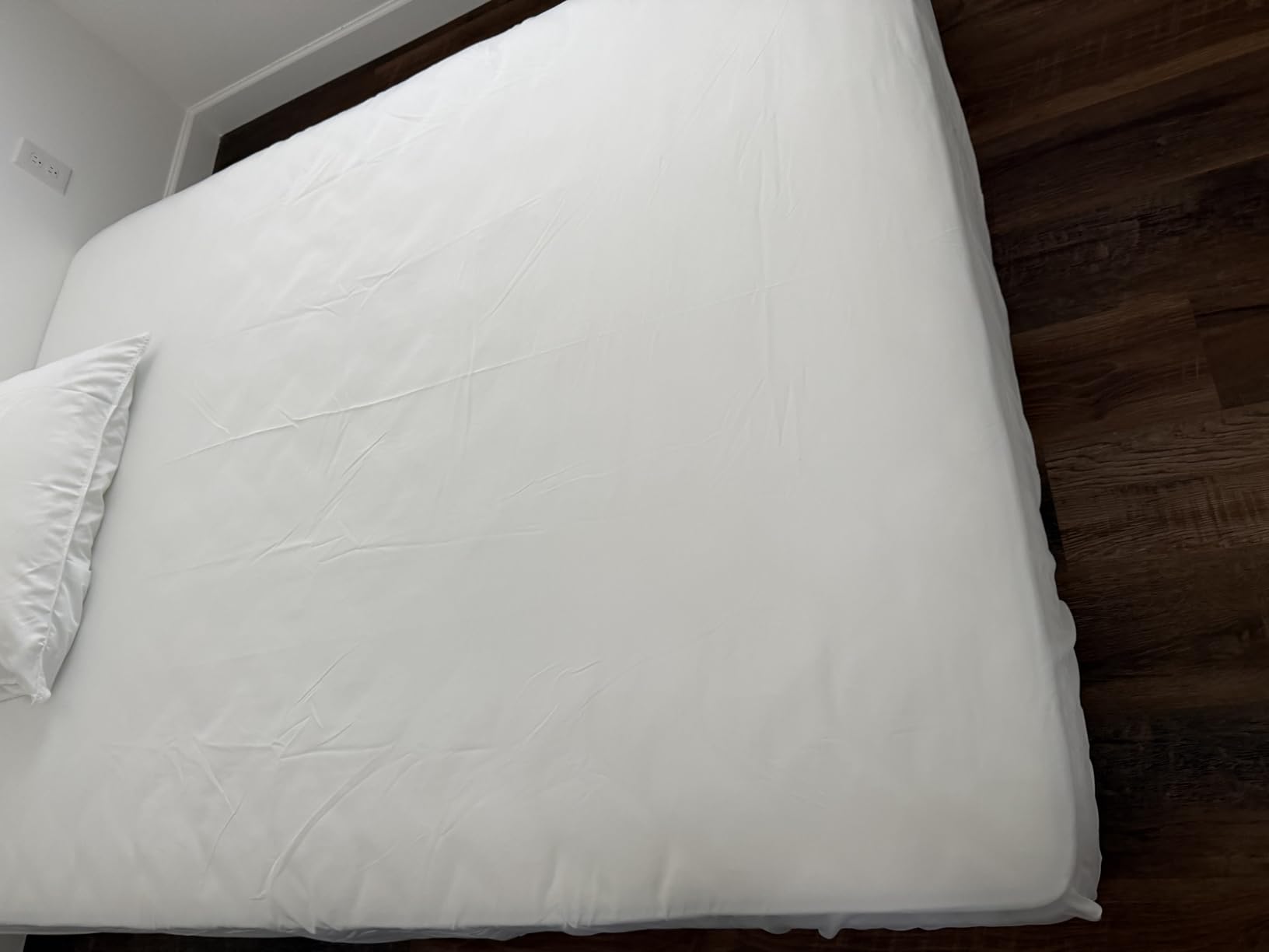 Real 100% Viscose Derived from Bamboo Sheets Set Queen Size, Cooling & Silky Soft for Hot Sleeper, Luxury with Breathable & Moisture Wicking Fabric, 18
