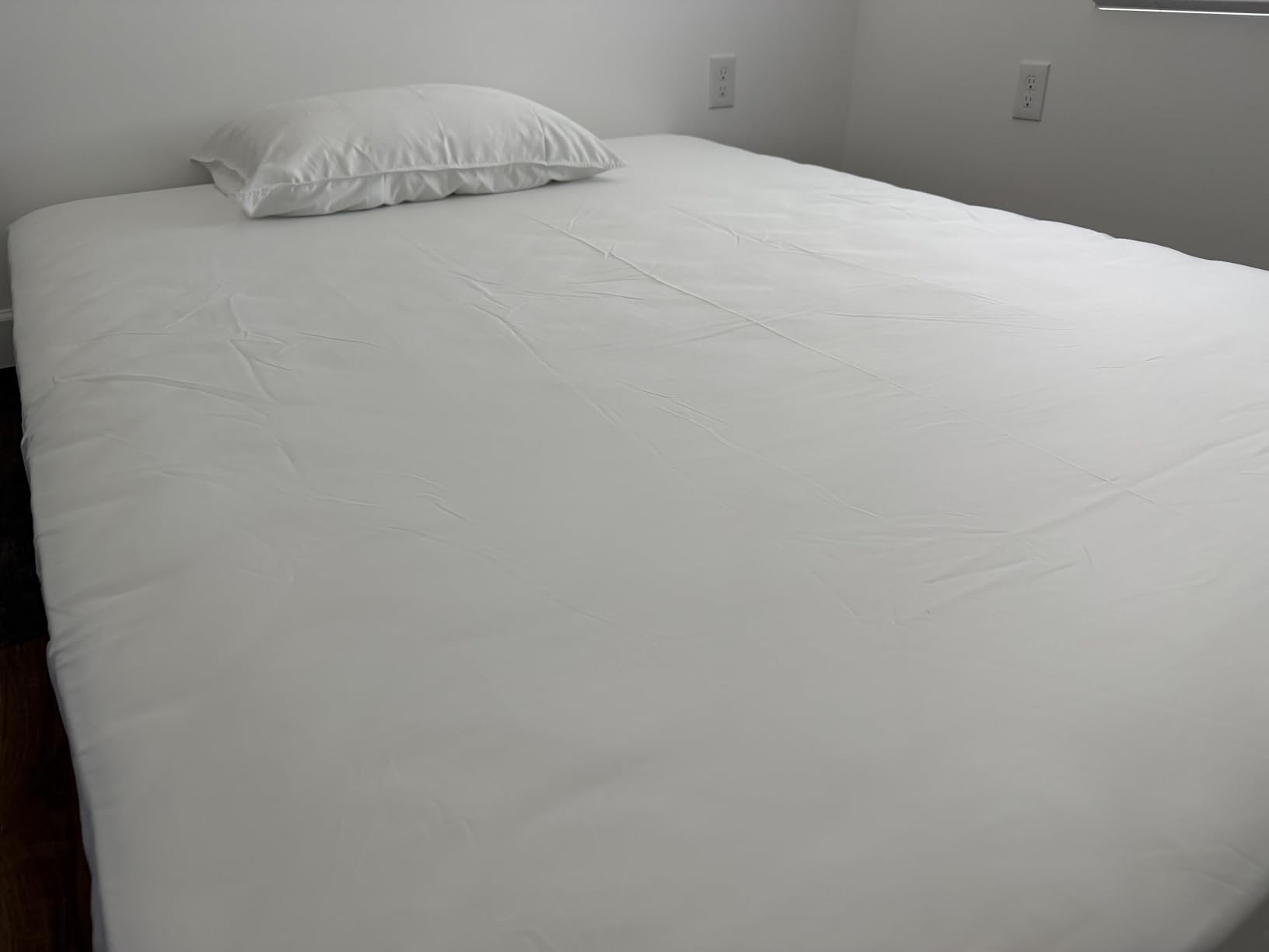Real 100% Viscose Derived from Bamboo Sheets Set Queen Size, Cooling & Silky Soft for Hot Sleeper, Luxury with Breathable & Moisture Wicking Fabric, 18