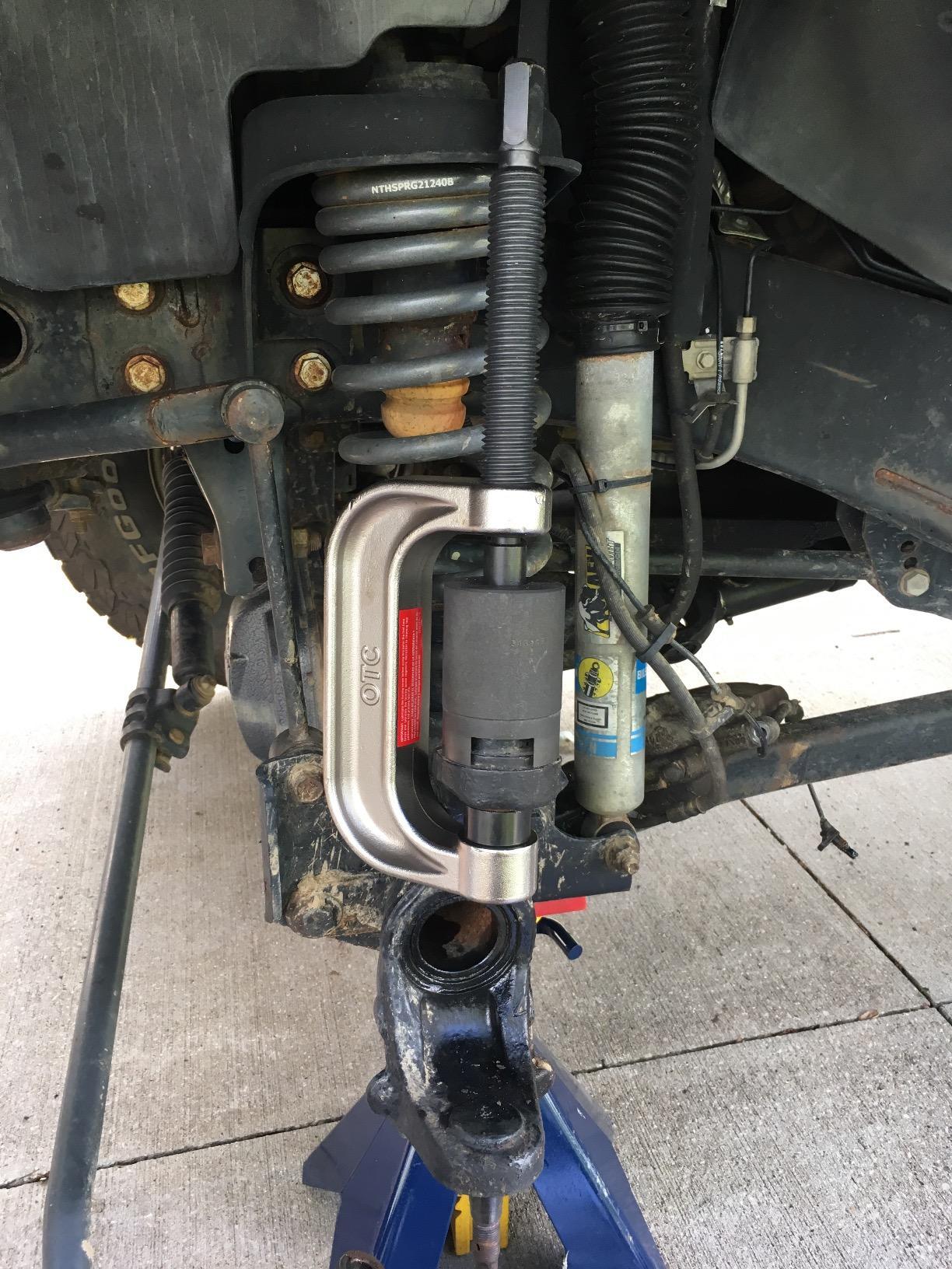 OTC 7249 Ball Joint, U-Joint, and Brake Anchor Pin Service Kit with Storage Case customer photo 1