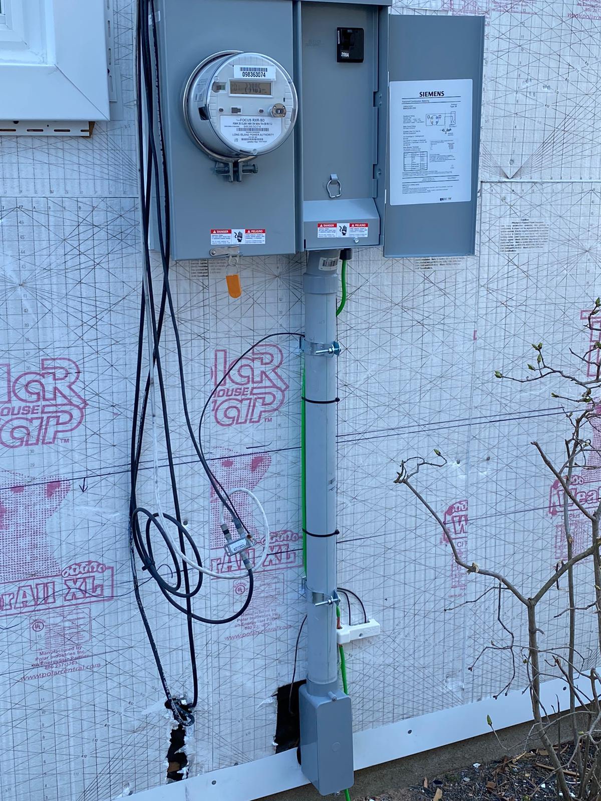Siemens MM0202B1200 200-Amp Meter Main Combination customer photo 2