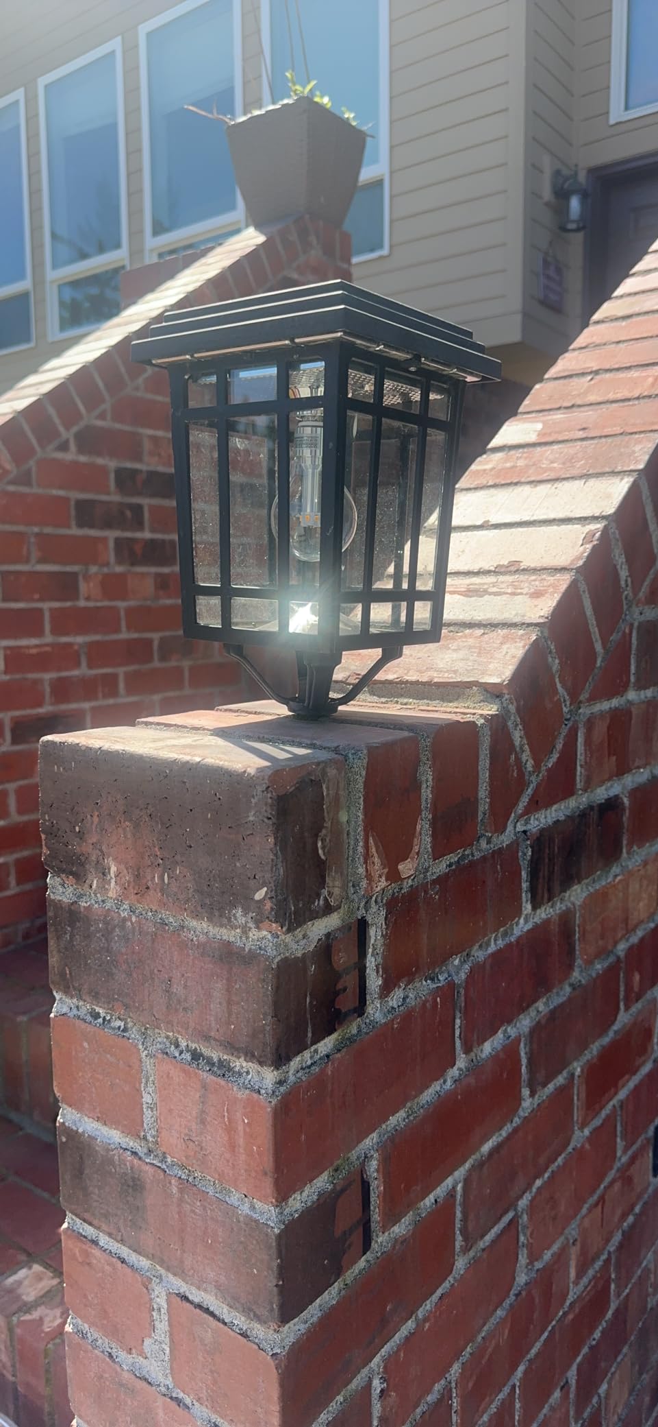 Gama Sonic Prairie Bulb Solar Post Light - Outdoor Solar Lamp Fixture, Pole, Pier & Wall Mount, Black customer photo 2