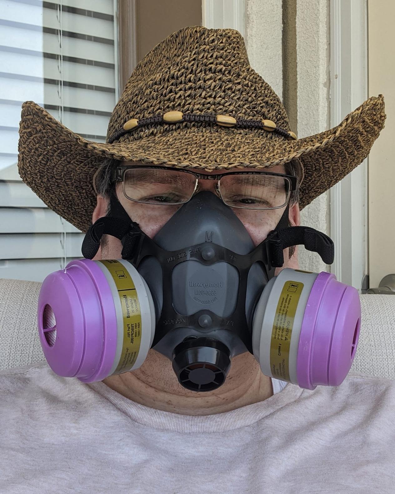 NORTH Honeywell 550030M 5500 Series Low Maintenance Half Mask Respirators, Medium customer photo 1