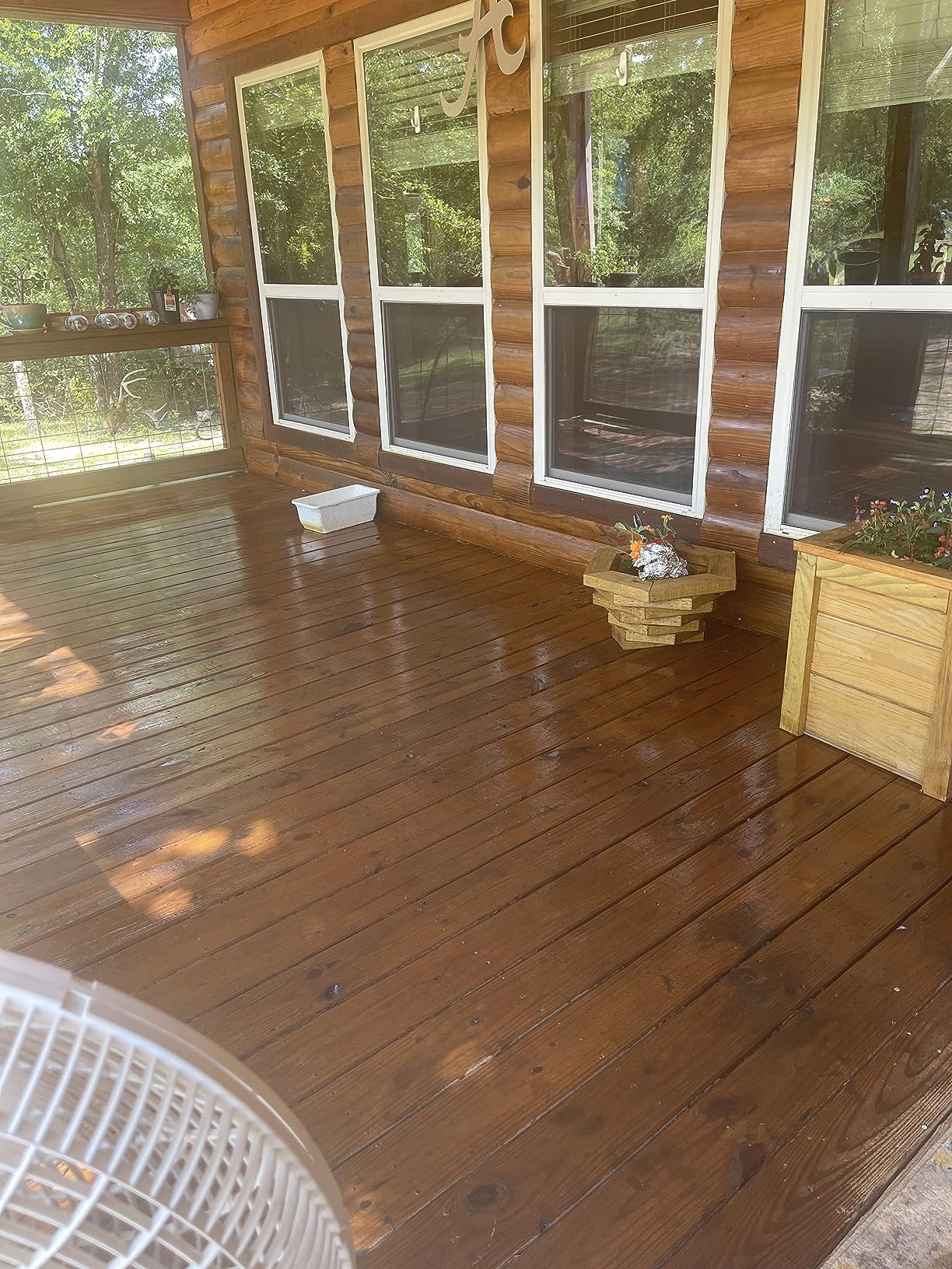 TWP 101 Pro-Series Cedartone Exterior Wood Stain & Protectant - Oil-Based, Mildew Resistant, Water Repellent - for Decks, Fences, Siding & Log Homes - 1 Gallon customer photo 2